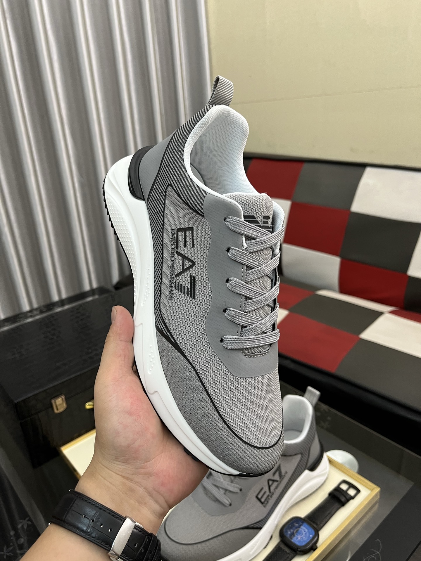Emporio Armani Men's Breathable Leather Sneakers - Lightweight & Comfortable 5 i1745340275585 6227 0 3