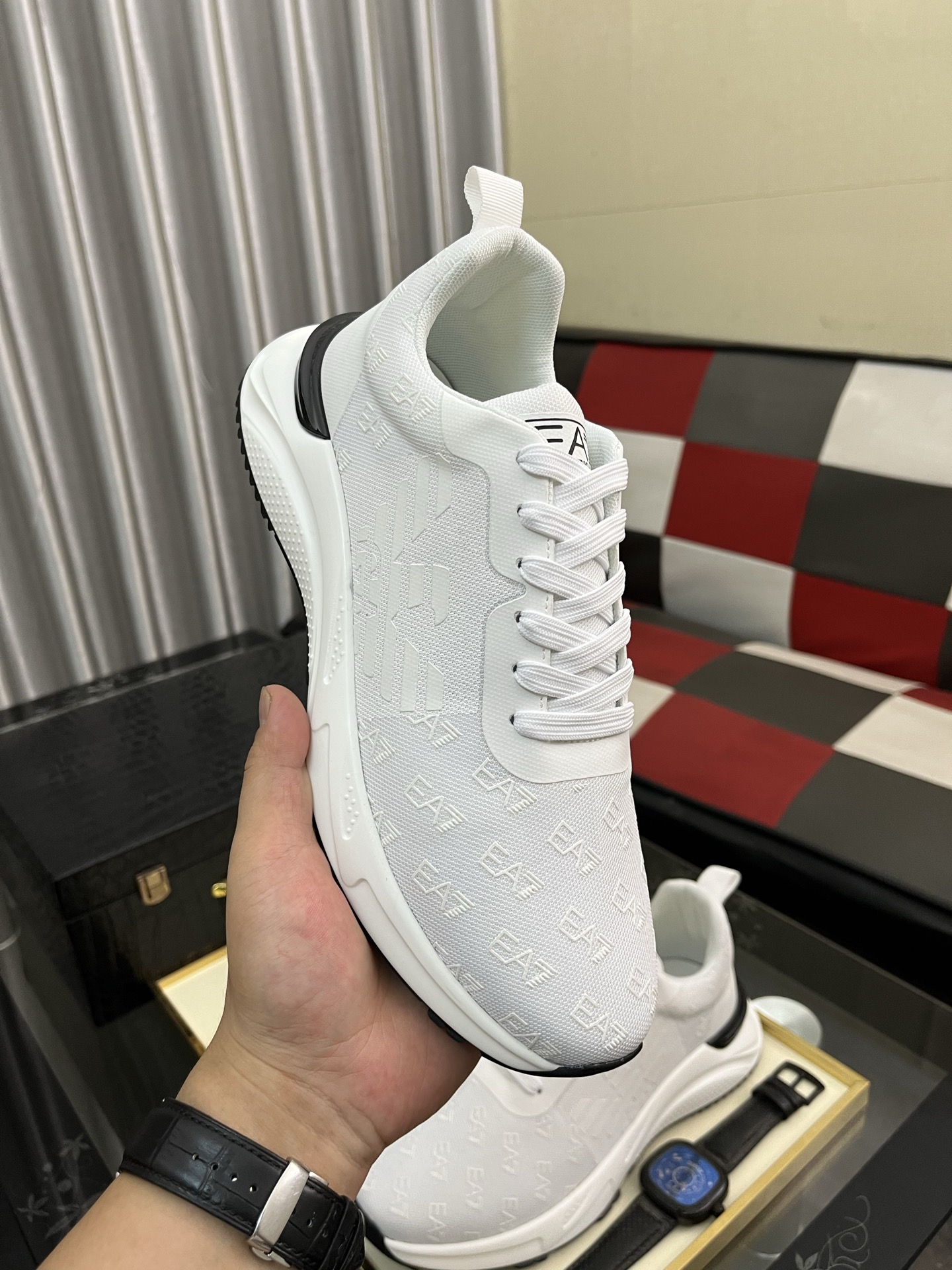 Emporio Armani Men's White Leather Lightweight Lace-Up Fashion Sneakers 5 i1745340323539 1823 0 3