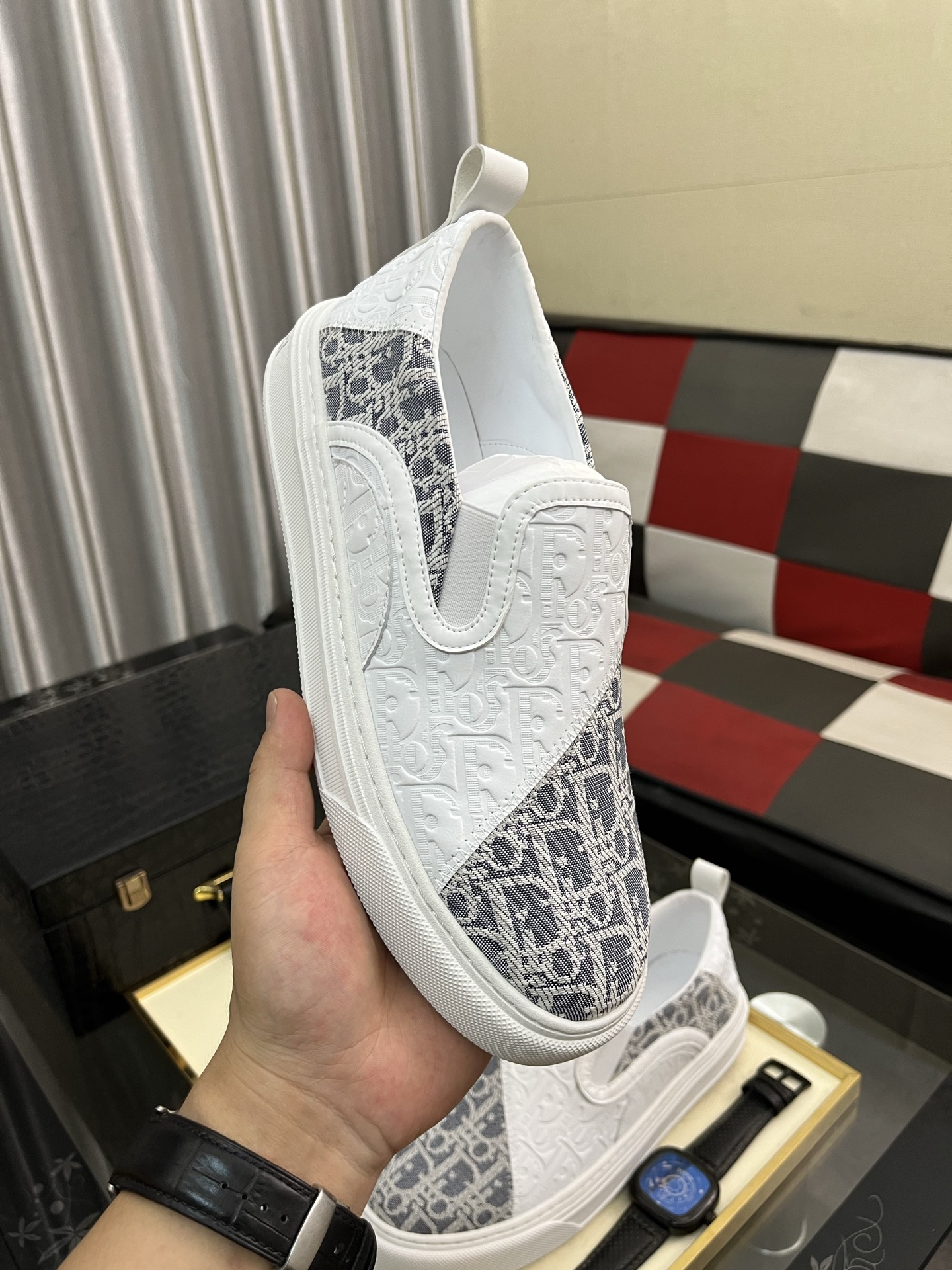 Dior Modern Slip-On Sneakers, Original Leather, Comfortable and Durable 5 i1746810552384 8465 0 3