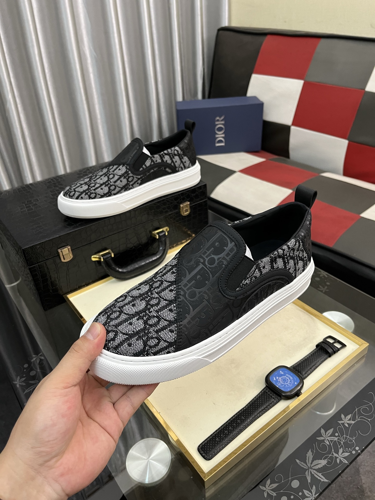 Dior Modern Slip-On Sneakers Original Leather Comfortable and Durable 6 i1746810878453 1496 0 4