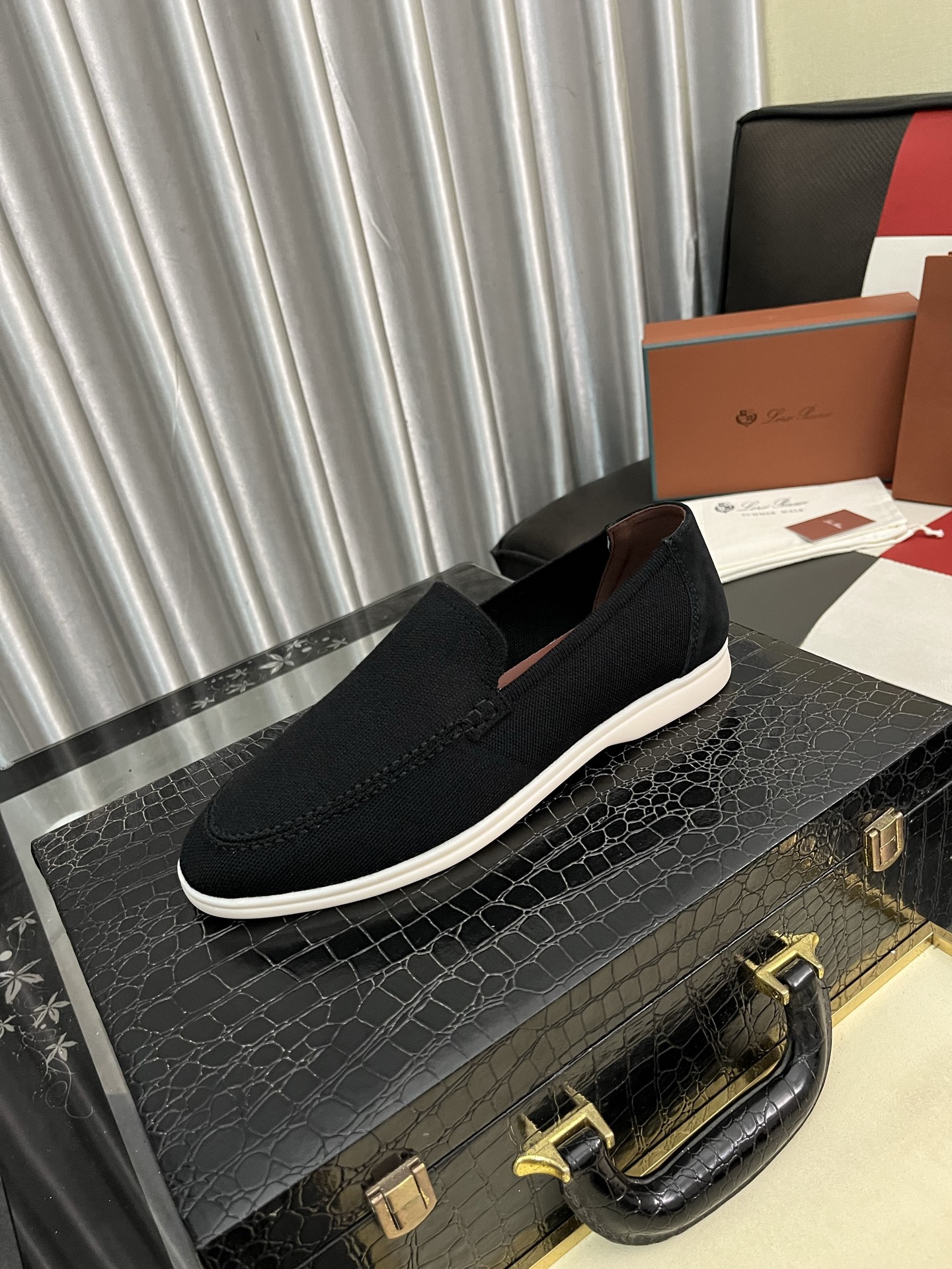 NO:348628,Loro*Piana Pure Original 2025 Soft Comfort LP Deerskin Flat Sole Casual Celebrity Same One-Ping Loafer Men's Shoes, Size 38-446 Colors available, Loro Piana, Loro Piana, Loafers19860909Loro*Piana纯原2025软舒适LP鹿皮平底休闲明星同款一脚蹬乐福男鞋,码数38-446色可选,,loro piana,loro piana,loafers,Men's shoes