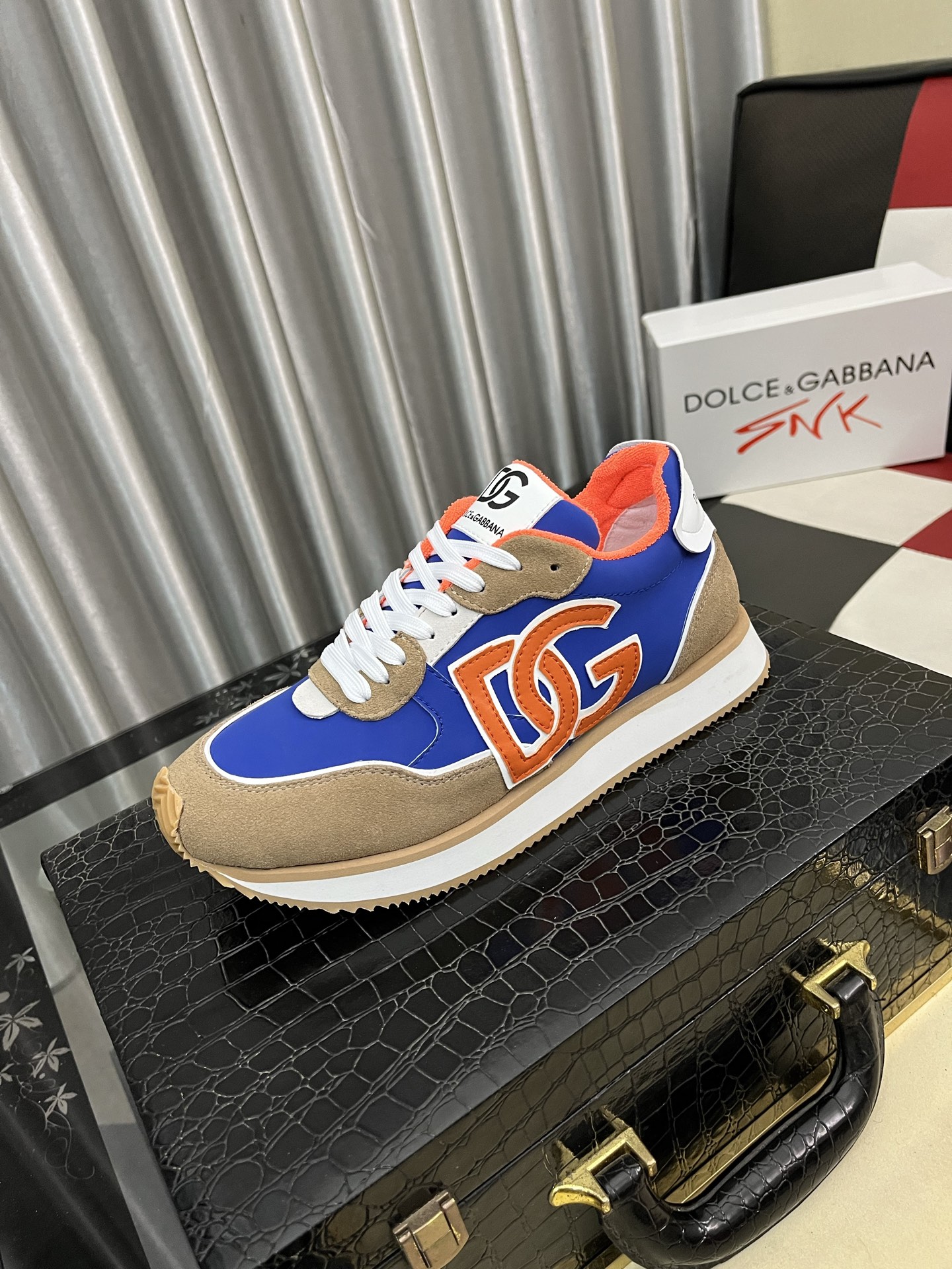 _d-B9sbkkXa-meuvxBmtQX9f0HR81ppKLp878E_Q