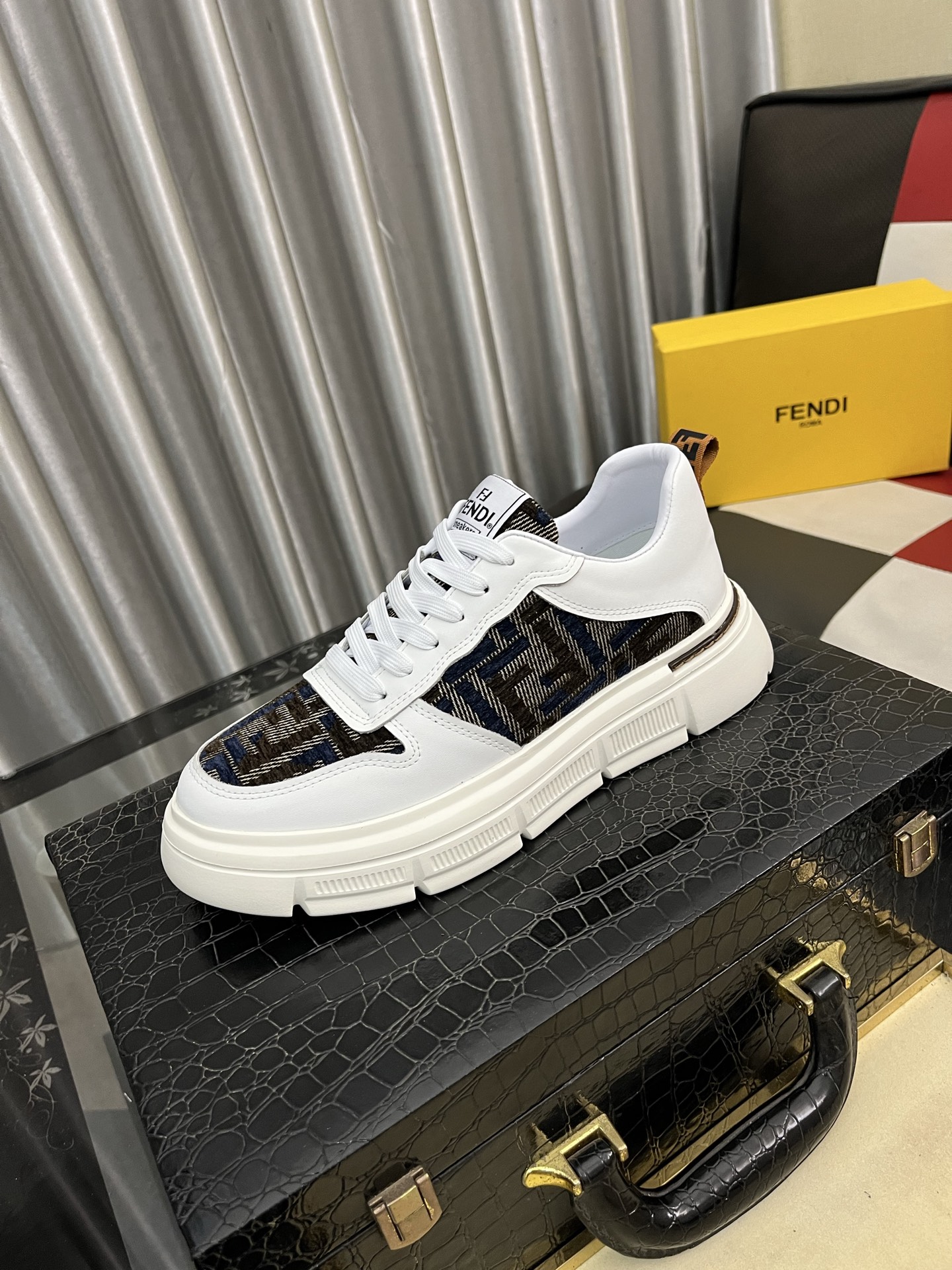 _dxf9se4TRB4QyN-vcN4yuK5N5SVvu8b8OkgKzNQ