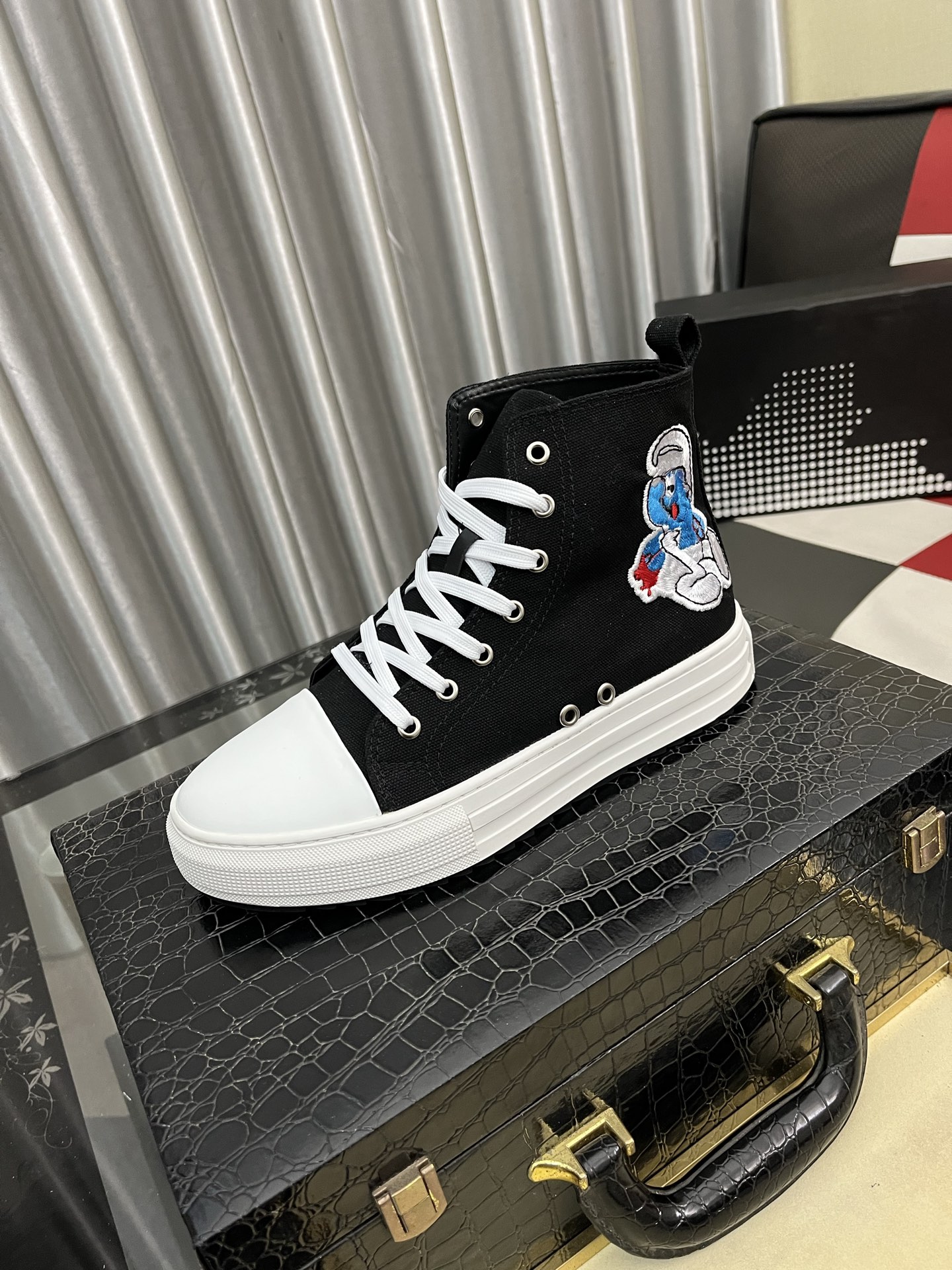 _ds_9sySlW5tjxKSiXs7J0wm2S9vwc4kWoUETgjA