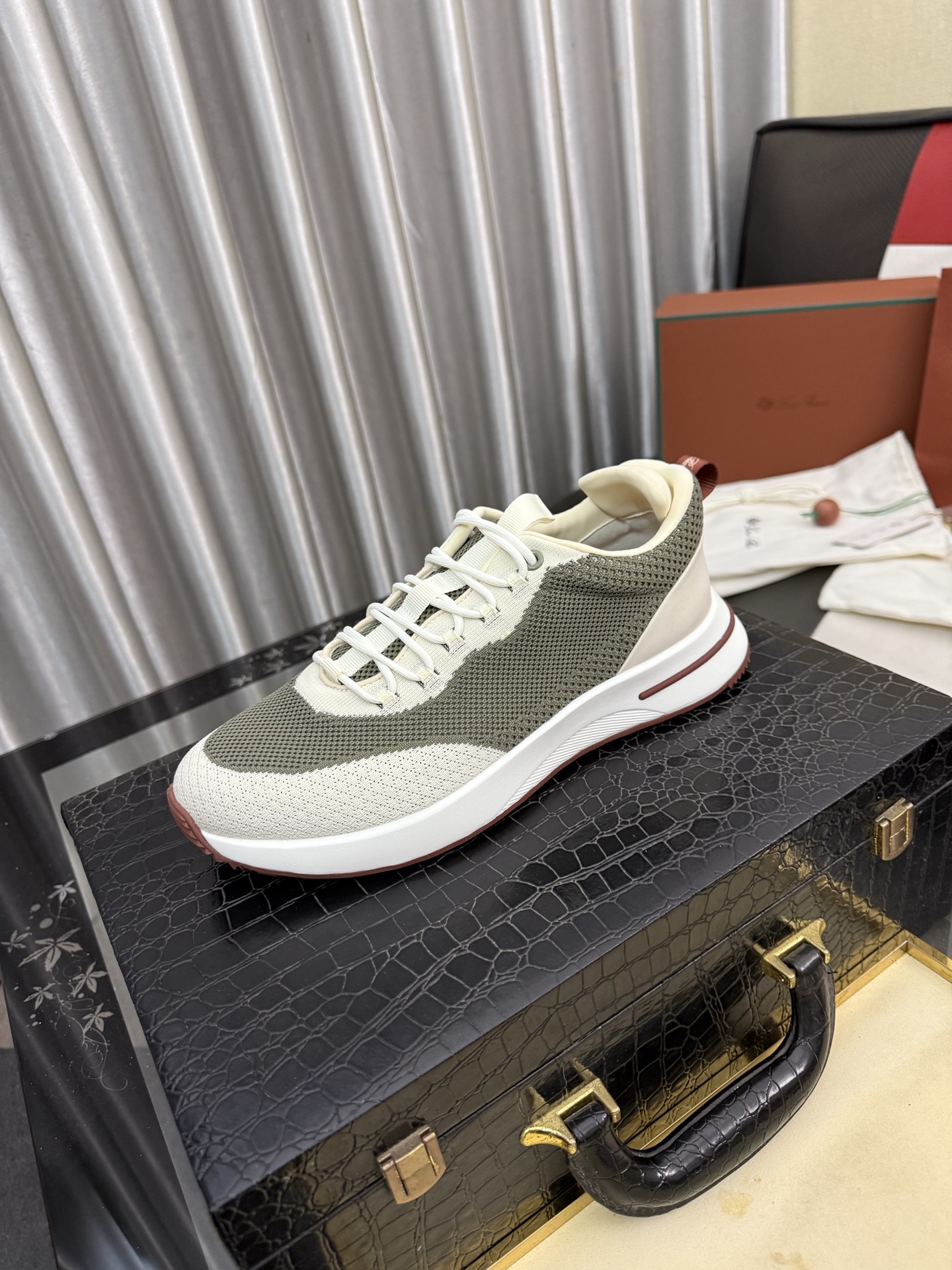 Loro Piana Sneakers