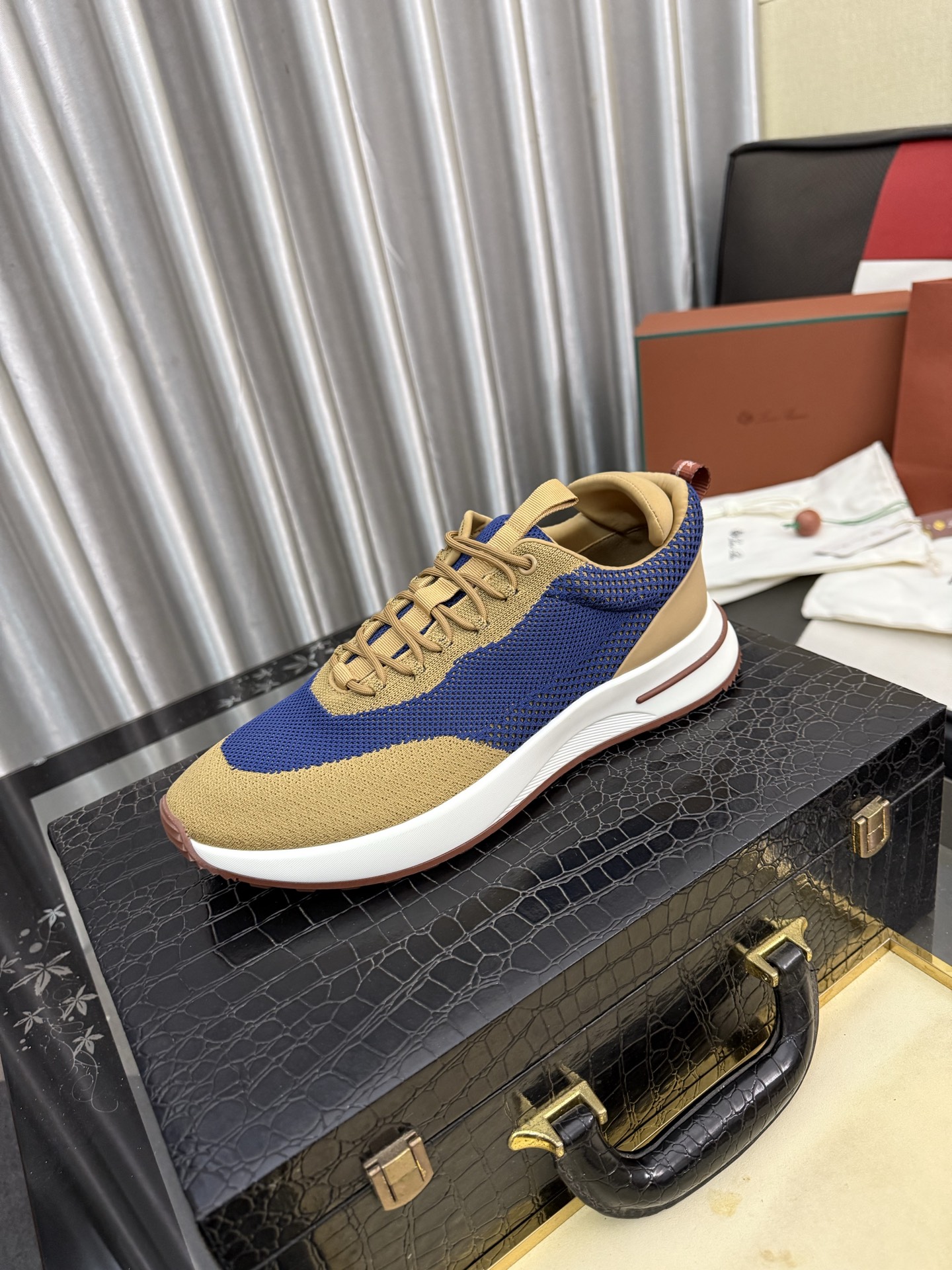 Loro Piana Sneakers