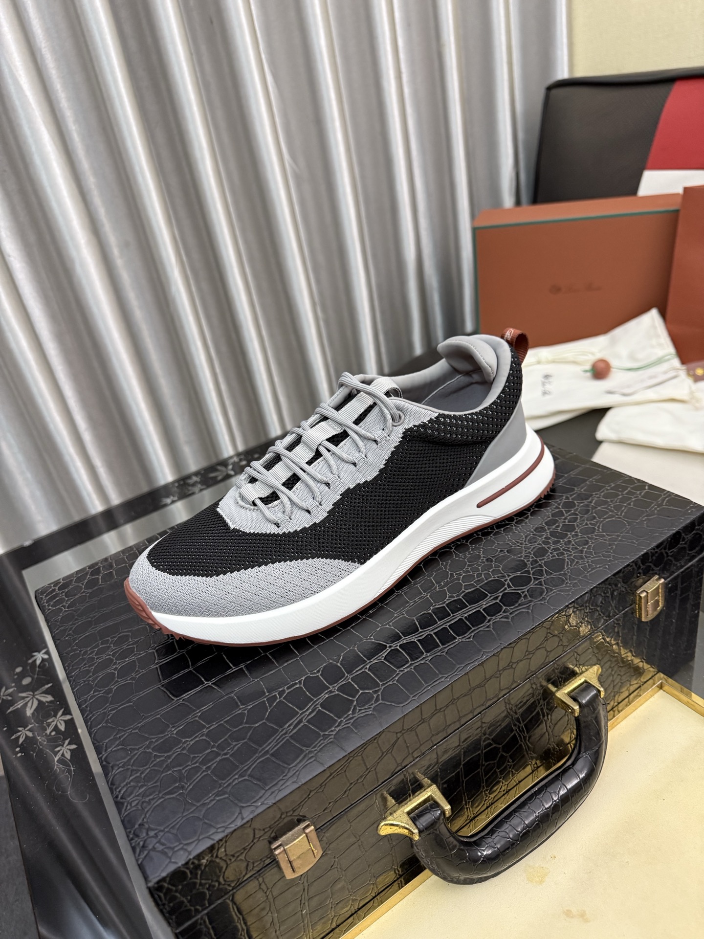 Loro Piana Sneakers