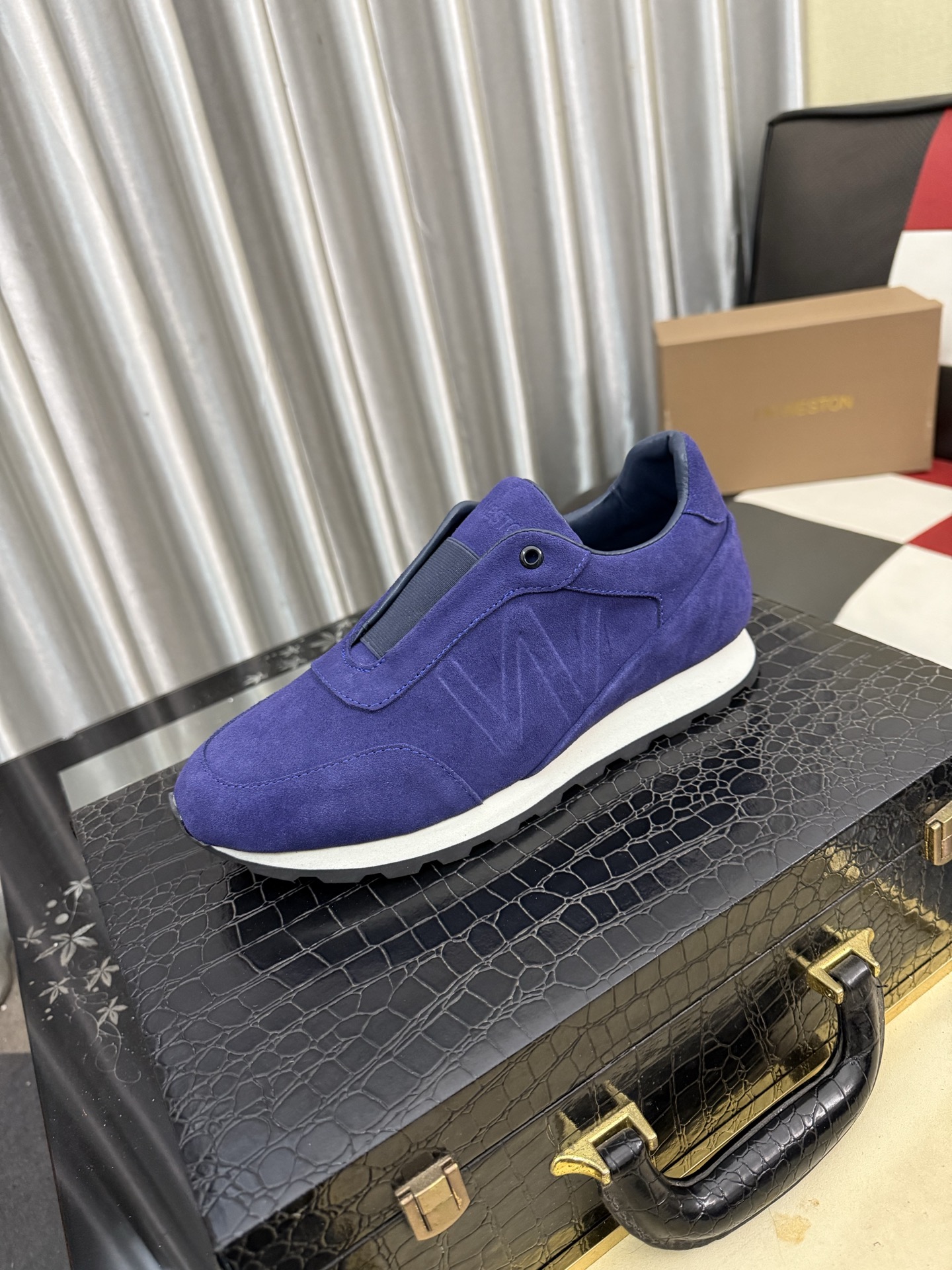 NO:854487,[Wishton~] Men's casual shoes 2026z cabinet simultaneous sale Code number: 38-46 # The upper is made of multi-material spliced ​​mesh lining, which is comfortable and breathable. The original sole is comfortable and wear-resistant. The real thing is better when photographed in person.19860909【威士顿～】男士休闲鞋 2026z柜同步发售 码数:38-46 # 鞋面选用多材质拼接网布内里,舒适透气,鞋底原版舒适耐磨大底,实物拍摄实物更赞,,Men's shoes