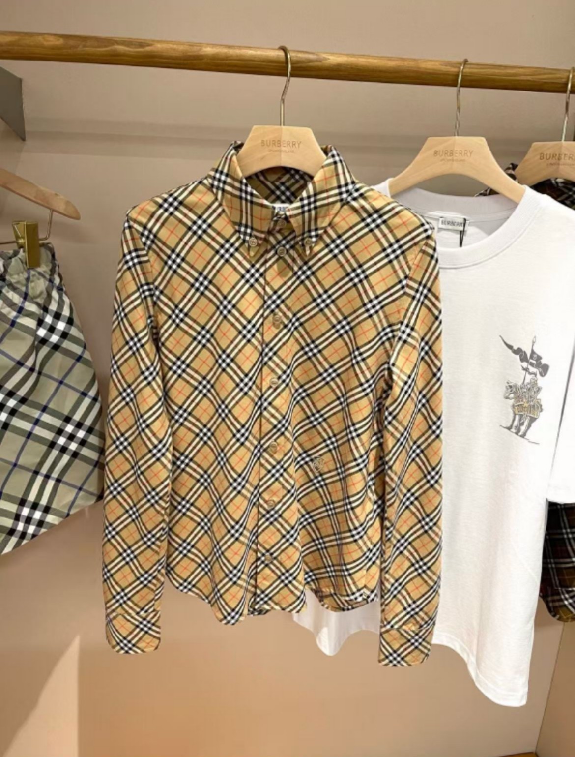 버버리 여성 셔츠 137691 Burberry Shirt 썸네일 이미지