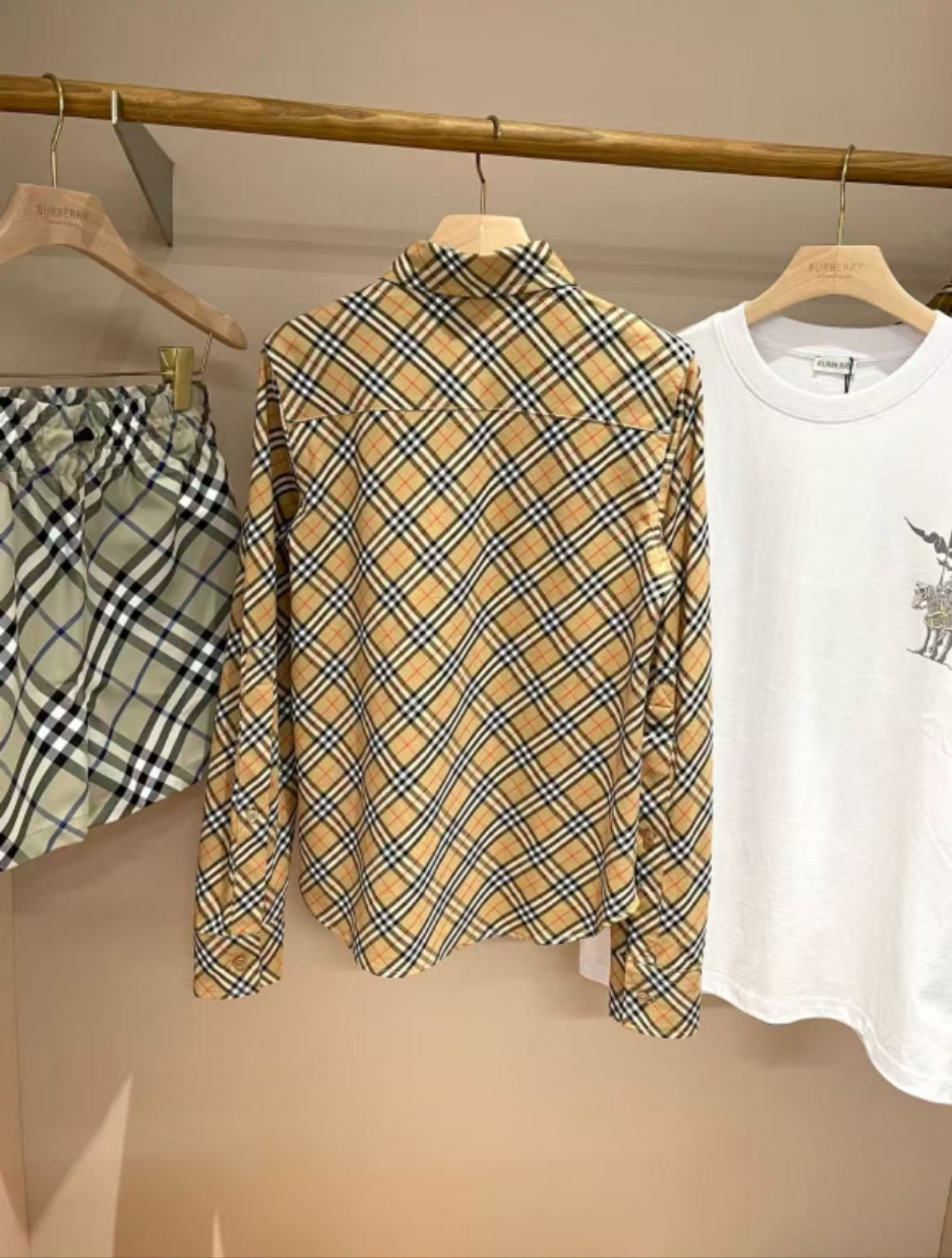버버리 여성 셔츠 137691 Burberry Shirt 썸네일 이미지