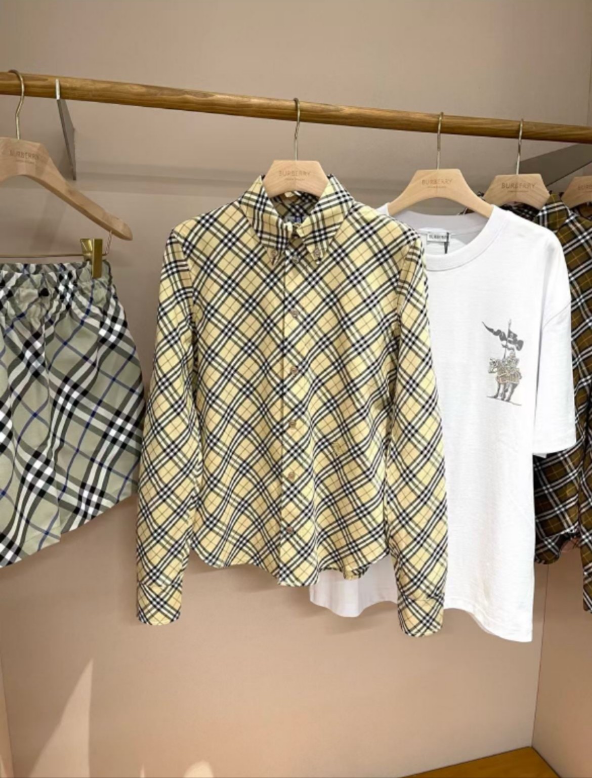 버버리 여성 셔츠 137689 Burberry Shirt 썸네일 이미지