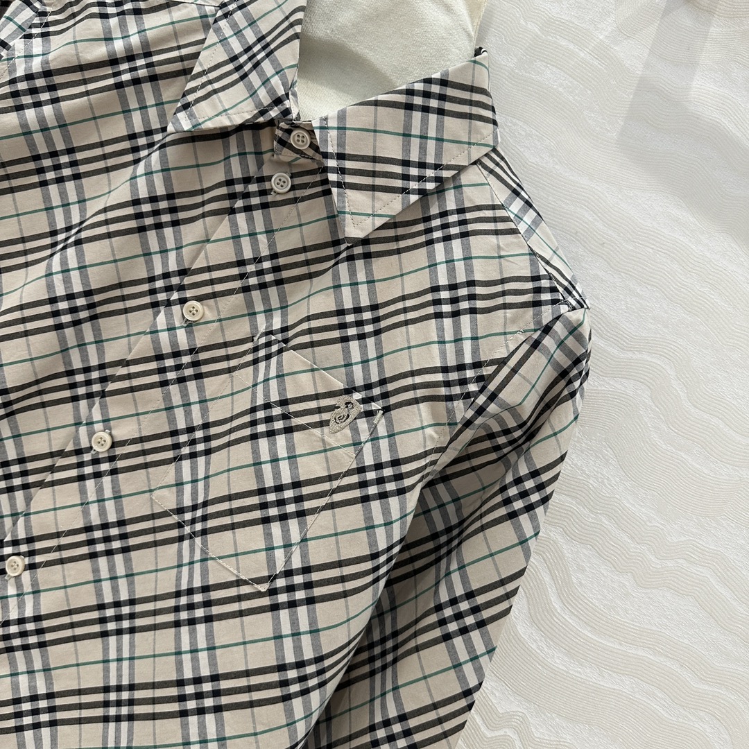버버리 여성 셔츠 137693 Burberry Shirt 썸네일 이미지