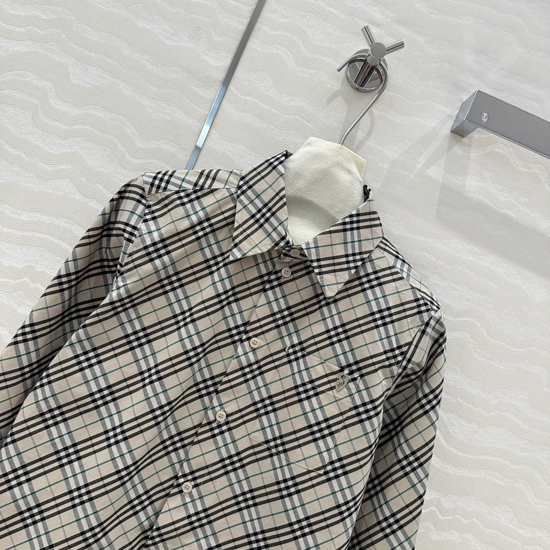 버버리 여성 셔츠 137693 Burberry Shirt 썸네일 이미지