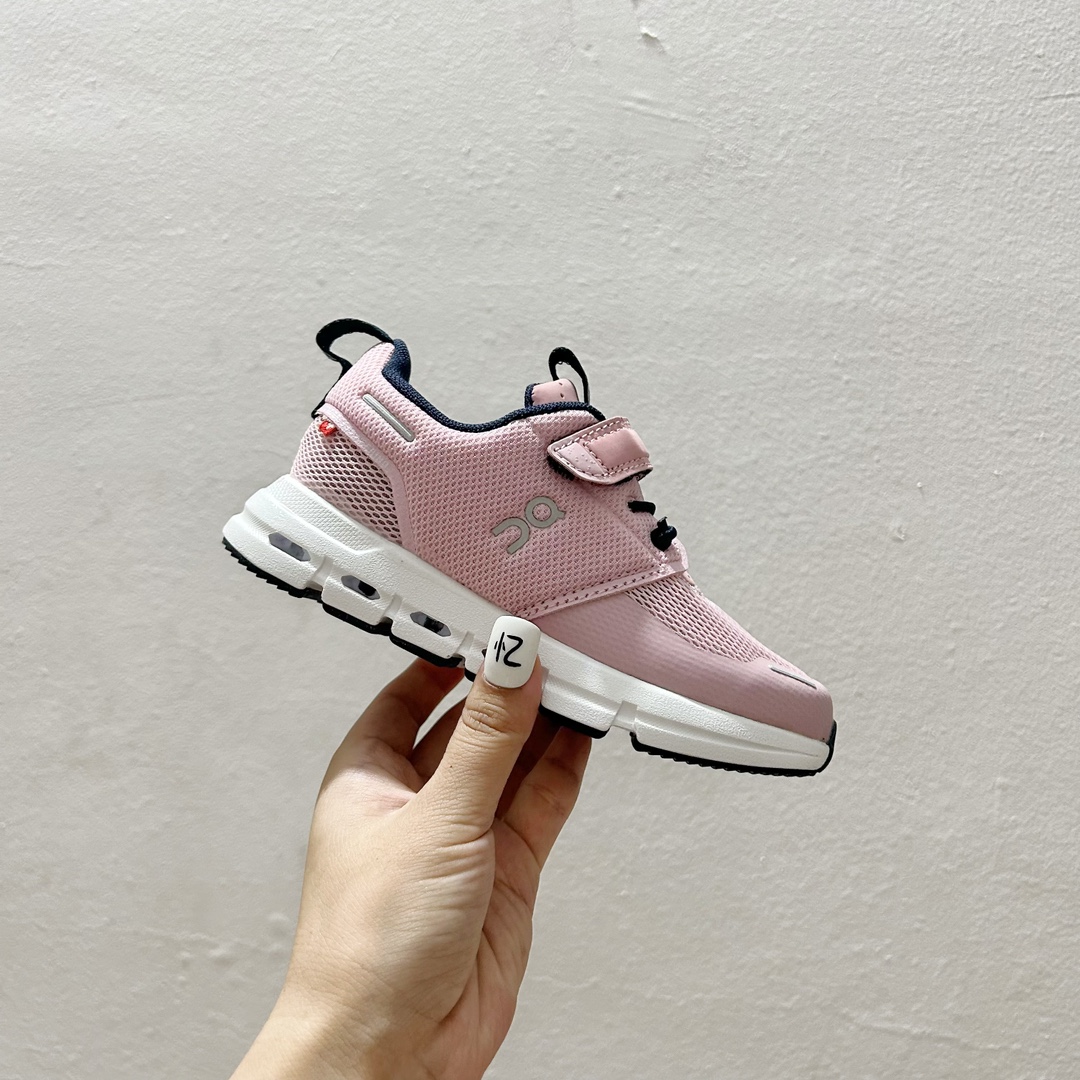 图片[2]-🔗On昂跑魔术贴松紧带儿童运动鞋 尺码：26-37.5码 💥小众童鞋运动鞋来咯～💥 on昂跑缓震魔术贴儿童运动鞋 鞋头增加额外的橡胶垫片🔫加强耐久性 🧿加宽外底搭载多沟槽，更稳固 优化改良的CloudTec专利鞋底科技🪄专为幼童打造🪄超级无敌旋转跳跃好穿-选品中心