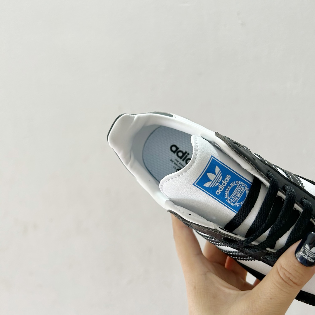 图片[7]-🔗Adidas德训儿童板鞋 尺码：24-35码 全网的爆炸款💥 被问疯的儿童德训鞋！！舒适百搭天花板❗️可盐可甜的潮流气息，看上直接打包带走！ 这双鞋请务必收下！时尚等级提升不止一点点！闭眼冲啊～-选品中心