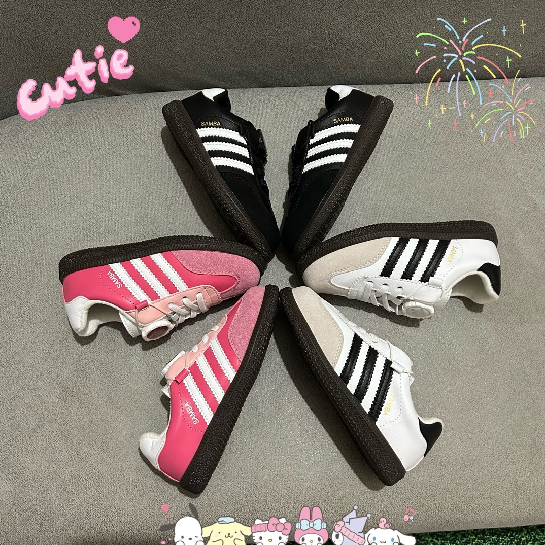 图片[6]-特价可退换 🚦配色合集🔻尺码表 🔗 Adidas德训旋转扣加绒童鞋 尺码：26-37码 这款 Adidas德训旋转扣加绒童鞋，凭借其出色的保暖性能与酷炫设计，让孩子每一步都充满自信！不仅如此，它的旋转扣设计让穿脱更加方便快捷，是您孩子理想的选择。鞋底采用优质材料，提供良好的抓地力，让孩子在冬季也能自由奔跑。🛡️🎉-选品中心