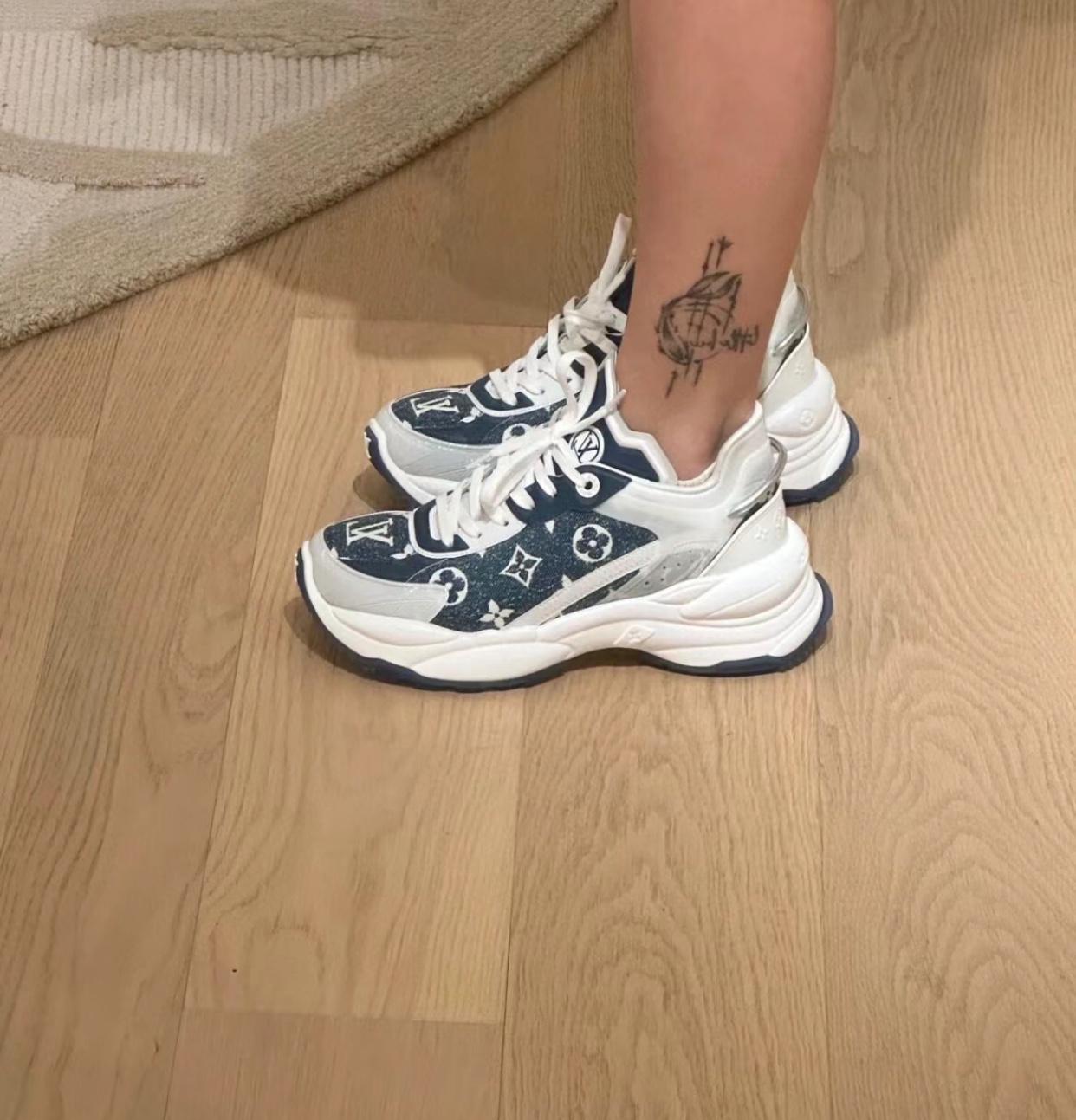 NO:648919,On the feet√, dad shoes19860909上脚√,老爹鞋,Women's Shoes