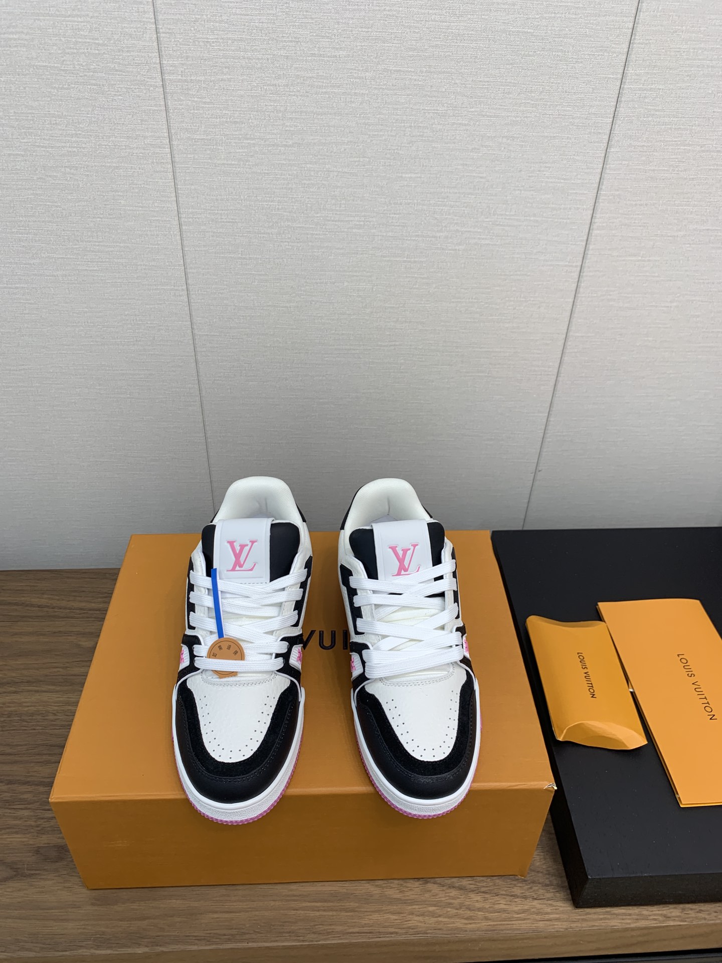 NO:543981,Louis*Vuitto* LV Traine catwalk style 'Skateboard Shoes Series', casual shoes/sports shoes, louis vuitton, louis vuitton, sneakers19860909Louis*Vuitto* LV Traine 走秀款 《滑板鞋系列》,休闲鞋/运动鞋,louis vuitton,louis vuitton,sneakers,Women's Shoes