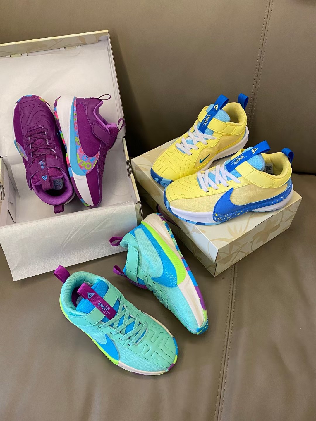 图片[8]-原图直出🌟 NK 字母哥5代儿童篮球鞋采用魔术贴设计，穿脱方便✌🏻优质皮料拼接，质感满满💯耐磨防滑大底，脚感超赞👍🏻大LOGO醒目又帅气😎-选品中心