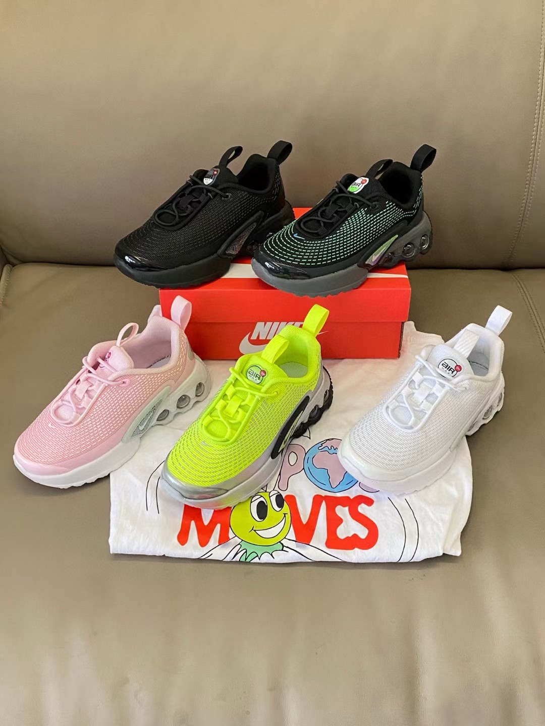 原图直出🌟 NK新款DN松紧带儿童气垫运动鞋💫采用优质鞋面拼接，质感超赞👍🏻真实后跟气垫填充，脚感超舒服☁️松紧带一脚蹬设计，穿脱超方便✌🏻-选品中心