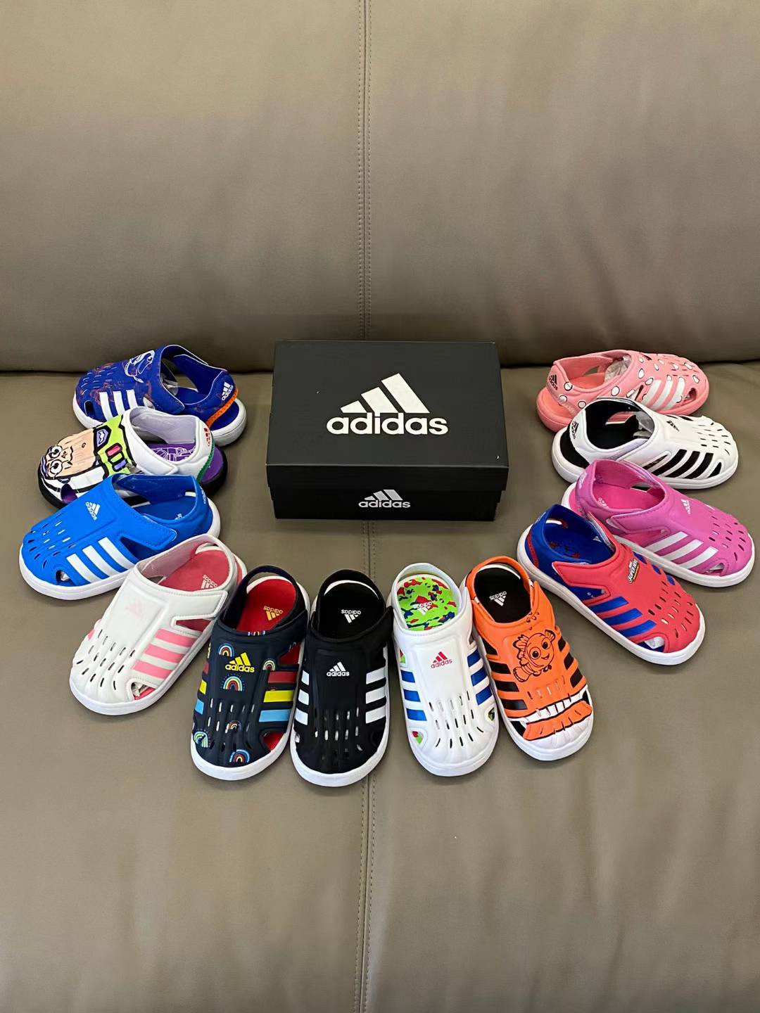 图片[2]-AD 小海马三代儿童凉鞋，科技束干鞋面保持足部干爽👻EVA泡棉大底柔软防滑，双侧魔术贴穿脱超方便✅夏日出游玩不可缺的的运动凉鞋😍-选品中心