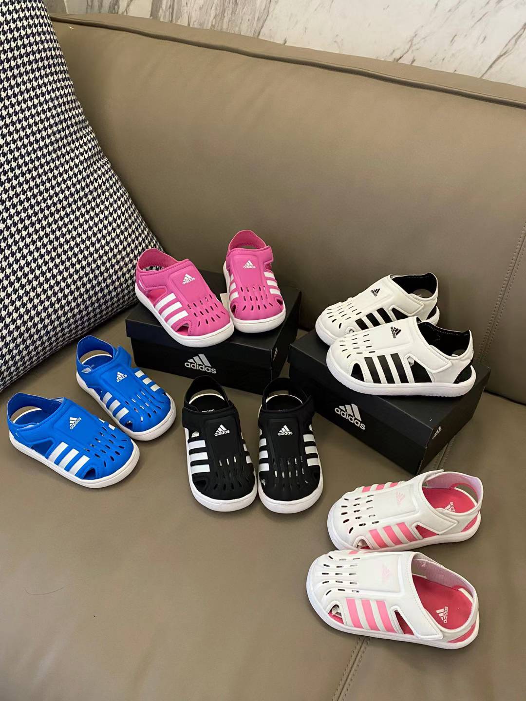 图片[6]-AD 小海马三代儿童凉鞋，科技束干鞋面保持足部干爽👻EVA泡棉大底柔软防滑，双侧魔术贴穿脱超方便✅夏日出游玩不可缺的的运动凉鞋😍-选品中心