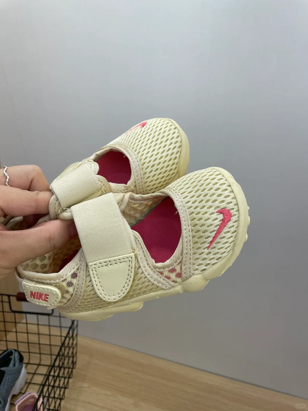 图片[6]-NK新款忍者网面儿童透气凉鞋 尺码：24-37码 超萌的忍者款式🔥 网面镂空设计，透气又舒适☁️ 魔术贴设计，穿脱方便✌🏻 橡胶耐磨防滑大底，脚感不言而喻✔️ 时髦又洋气✨-选品中心