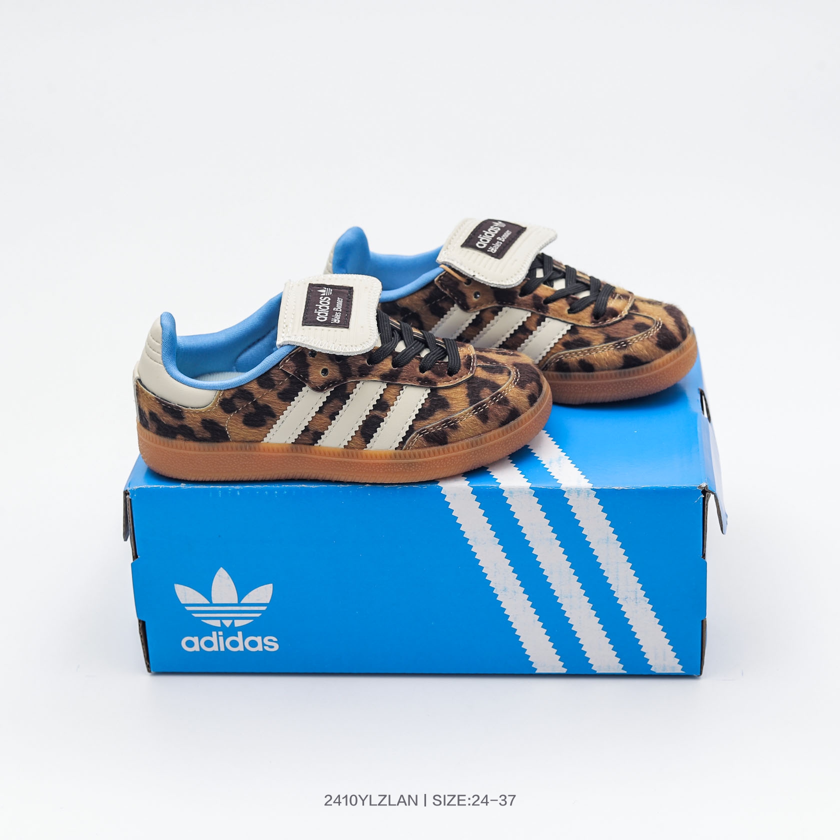 图片[8]-AD德训联名儿童休闲鞋24-37码 爱惨了德训系列🆕 新工厂新工艺新配色👏🏻 优质皮料拼接，质感满满💯 耐磨防滑大底，脚感超赞👍🏻-选品中心