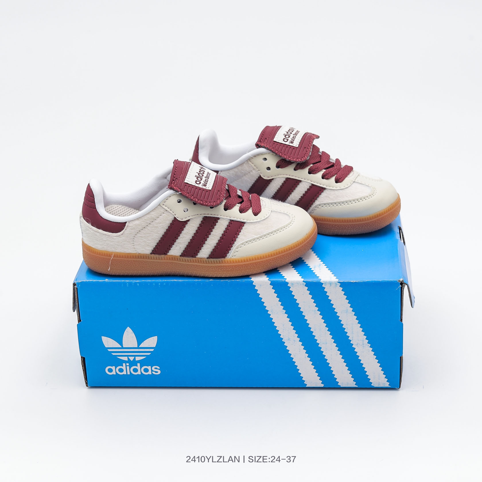 图片[9]-AD德训联名儿童休闲鞋24-37码 爱惨了德训系列🆕 新工厂新工艺新配色👏🏻 优质皮料拼接，质感满满💯 耐磨防滑大底，脚感超赞👍🏻-选品中心