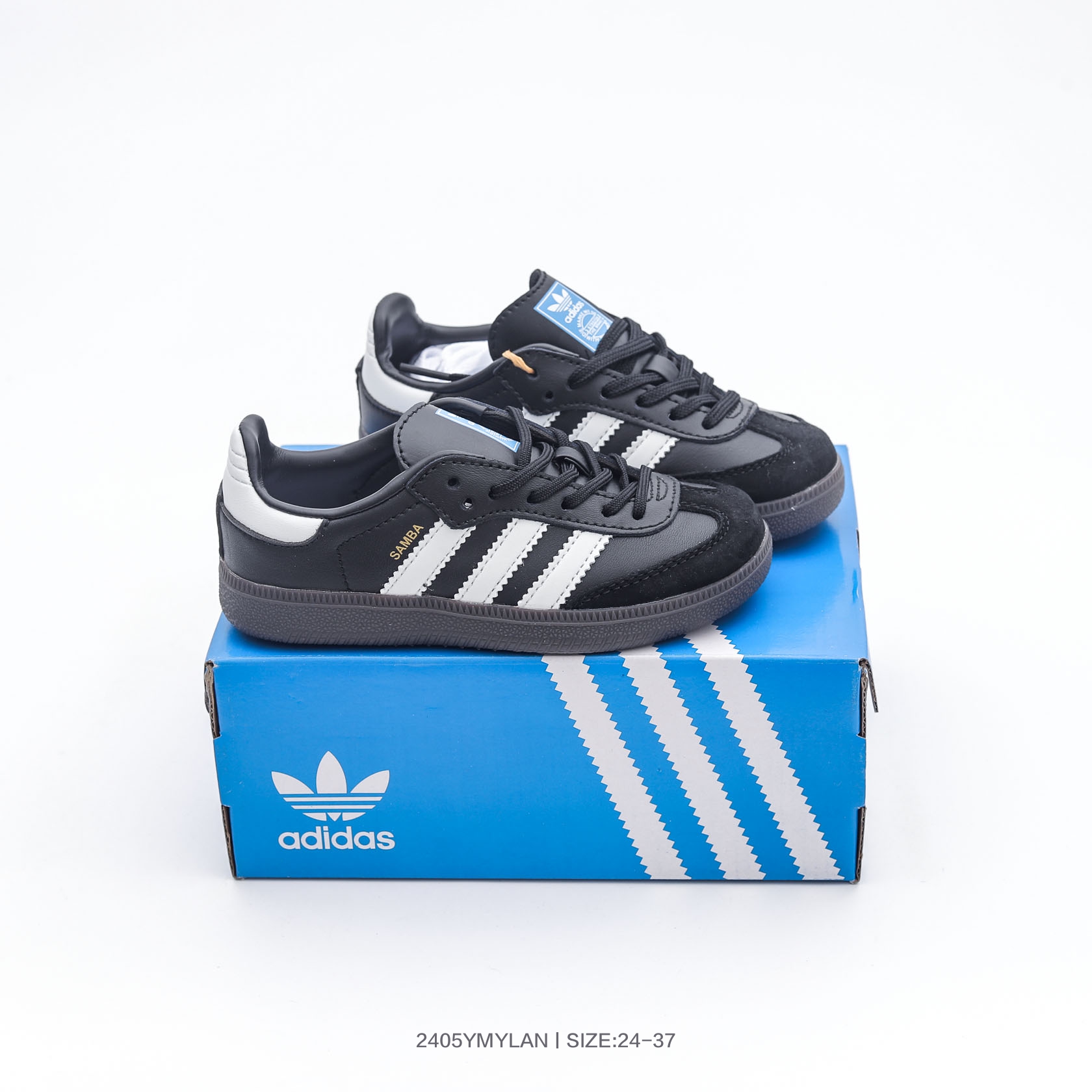 图片[3]-AD德训联名儿童休闲鞋24-37码 爱惨了德训系列🆕 新工厂新工艺新配色👏🏻 优质皮料拼接，质感满满💯 耐磨防滑大底，脚感超赞👍🏻-选品中心