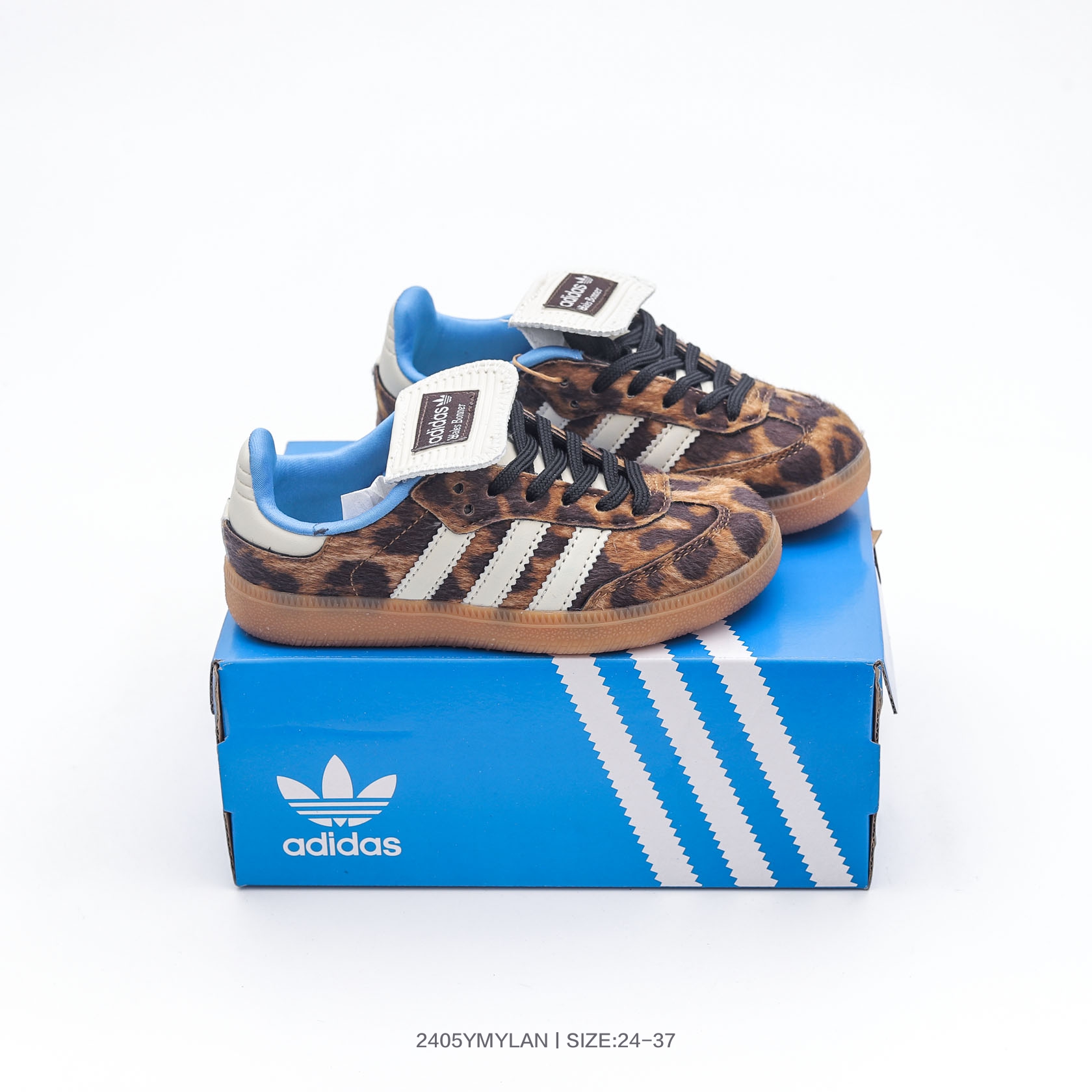 图片[4]-AD德训联名儿童休闲鞋24-37码 爱惨了德训系列🆕 新工厂新工艺新配色👏🏻 优质皮料拼接，质感满满💯 耐磨防滑大底，脚感超赞👍🏻-选品中心