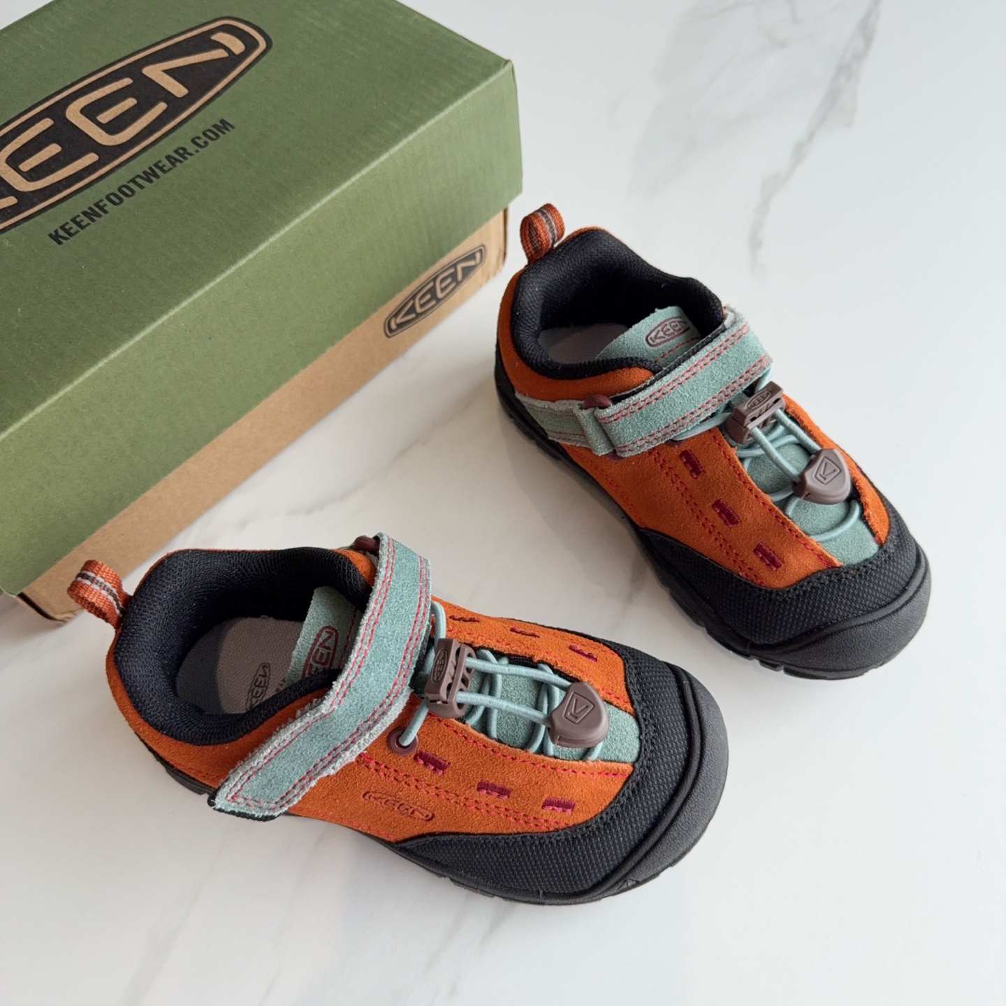 图片[5]-尺码：24-37 ✨ 魔法一贴，轻松出发🛫 魔术贴+松紧扣设计，3秒穿脱超省心🥳 胖脚丫、瘦脚丫都能稳稳包裹，跑跳不晃不掉😜让宝贝学会独立穿鞋👟自信迈出每一步-选品中心