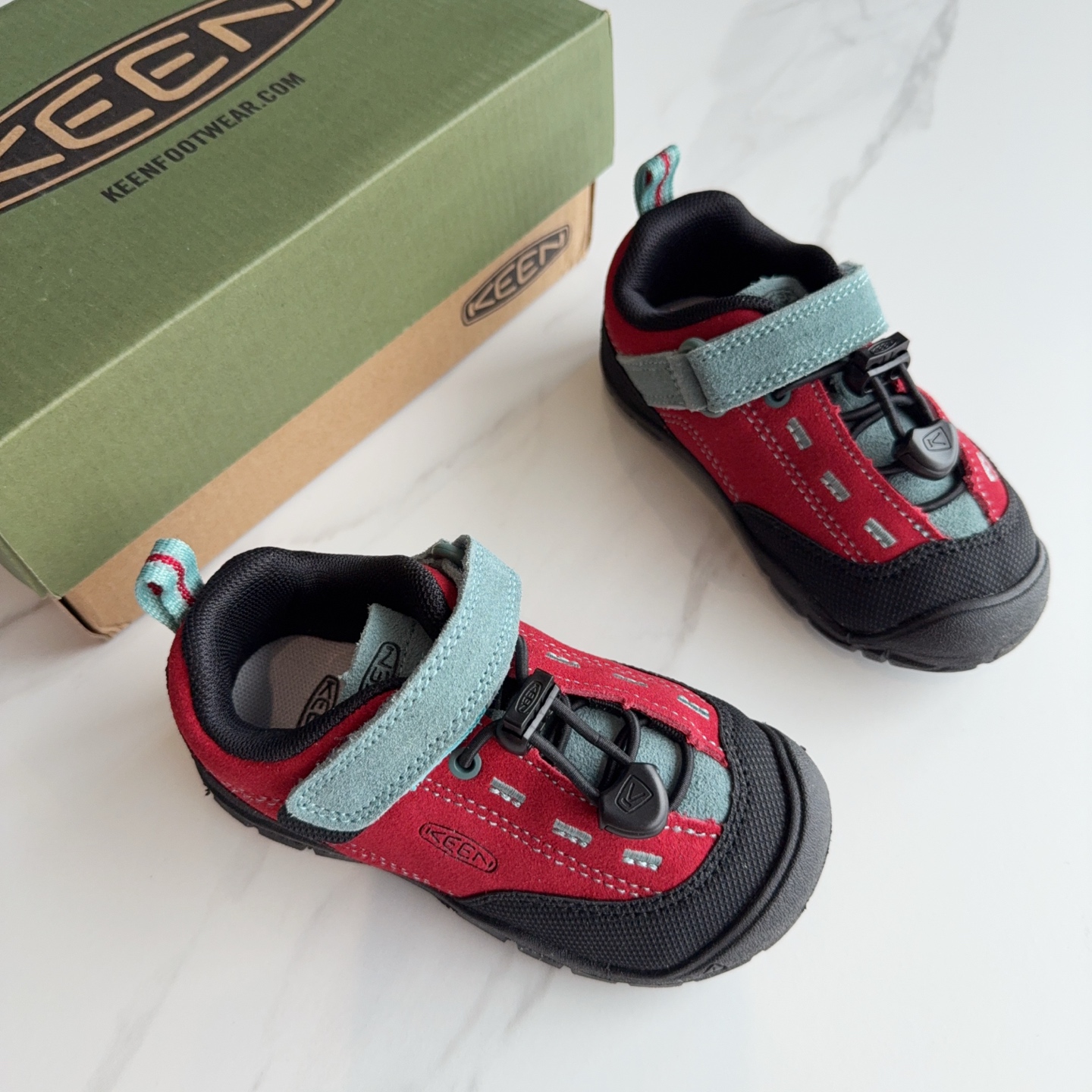 图片[3]-尺码：24-37 ✨ 魔法一贴，轻松出发🛫 魔术贴+松紧扣设计，3秒穿脱超省心🥳 胖脚丫、瘦脚丫都能稳稳包裹，跑跳不晃不掉😜让宝贝学会独立穿鞋👟自信迈出每一步-选品中心