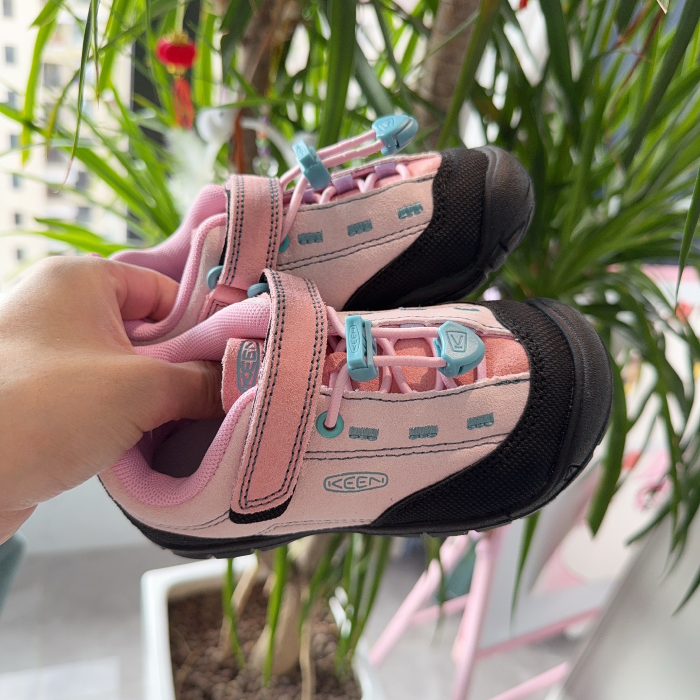 图片[8]-尺码：24-37 ✨ 魔法一贴，轻松出发🛫 魔术贴+松紧扣设计，3秒穿脱超省心🥳 胖脚丫、瘦脚丫都能稳稳包裹，跑跳不晃不掉😜让宝贝学会独立穿鞋👟自信迈出每一步-选品中心