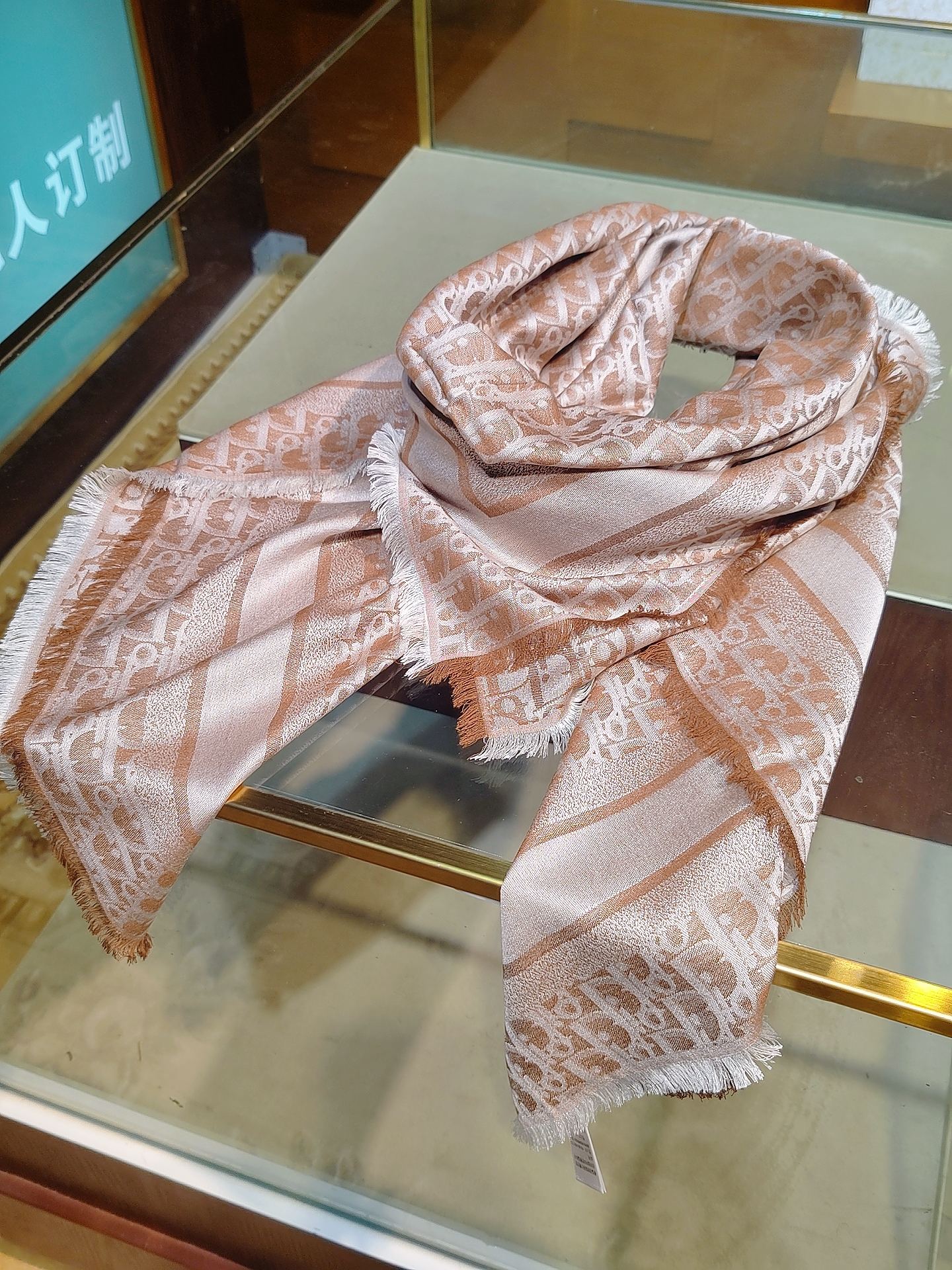 新✨✨😘👍Do最最新的专柜主打款【Do标志条形图案140】 💟 度假及日常都非常好搭配的款😍订单私流 】