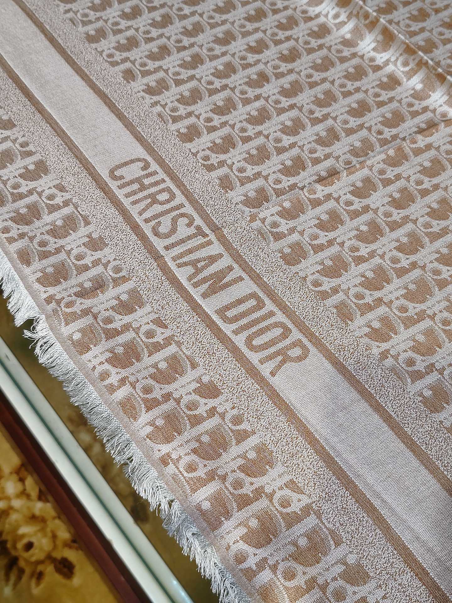 新✨✨😘👍Do最最新的专柜主打款【Do标志条形图案140】 💟 度假及日常都非常好搭配的款😍订单私流 】