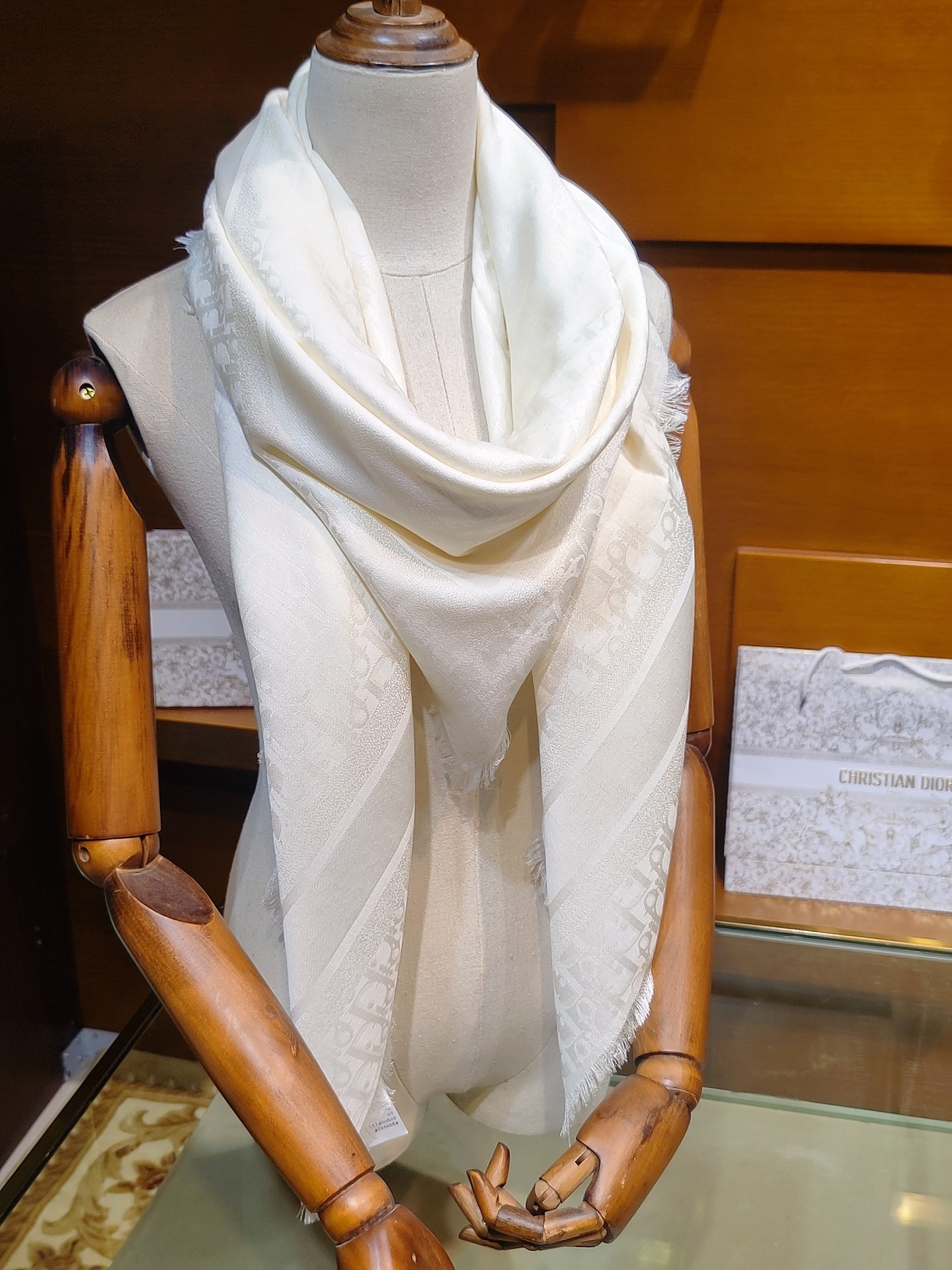 新✨✨😘👍Do最最新的专柜主打款【Do标志条形图案140】 💟 度假及日常都非常好搭配的款😍订单私流 】