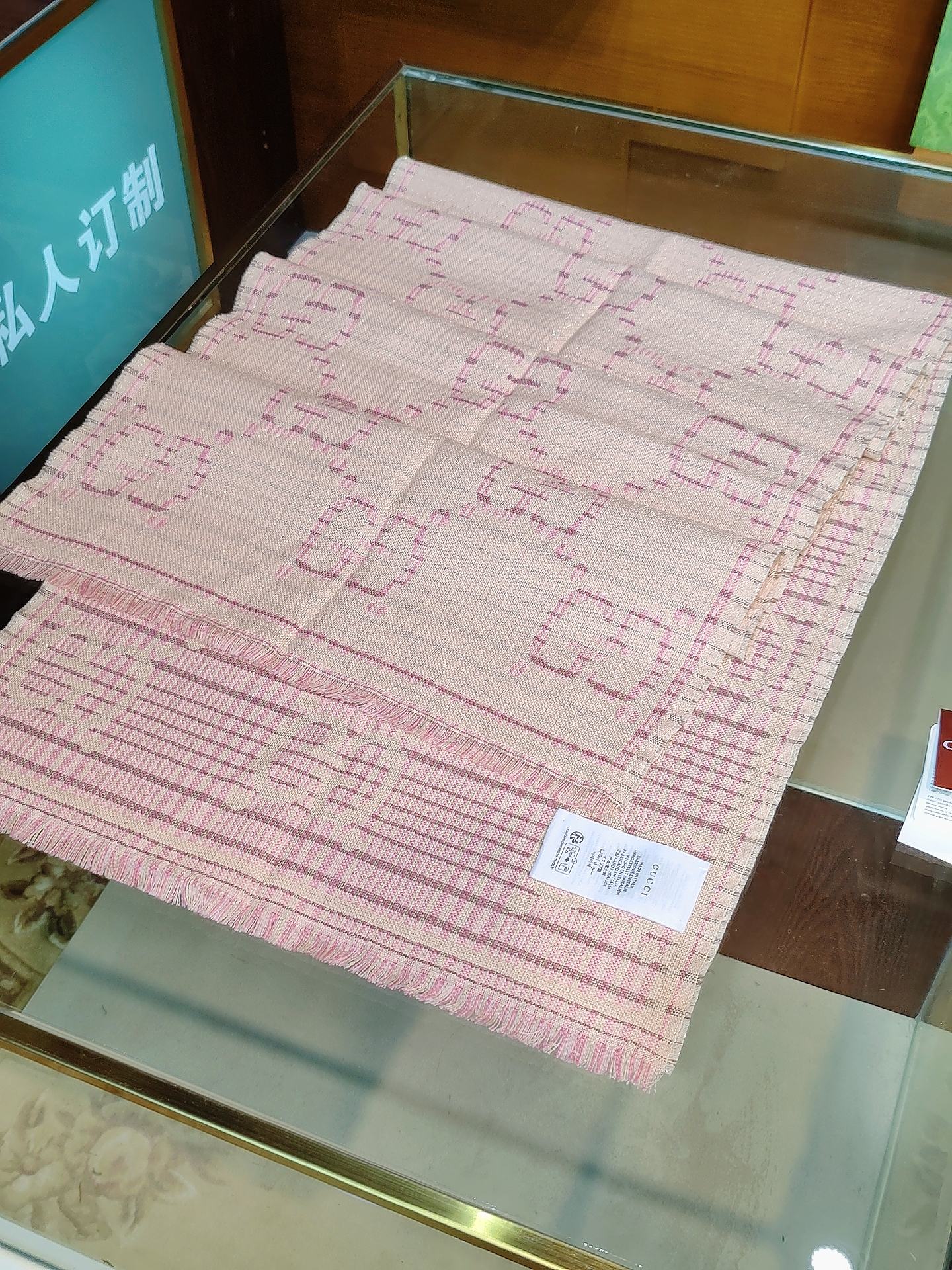 ❤️ GG格子金线米色 原版定制 前期打版好多次 大小logo共六个颜色 细节跟足 质感无敌 精纺纱线 