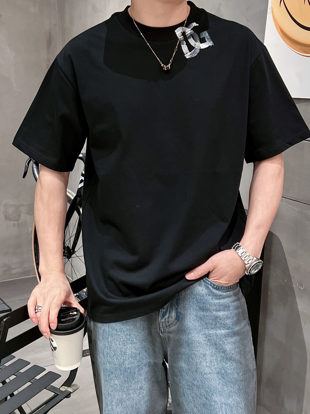 DG * 𝟐6𝐬s 春夏休闲短袖定制面料 品牌经典LOGO 工艺精致 休闲百搭 【𝐒𝐢𝐳𝐞：码数】 S-