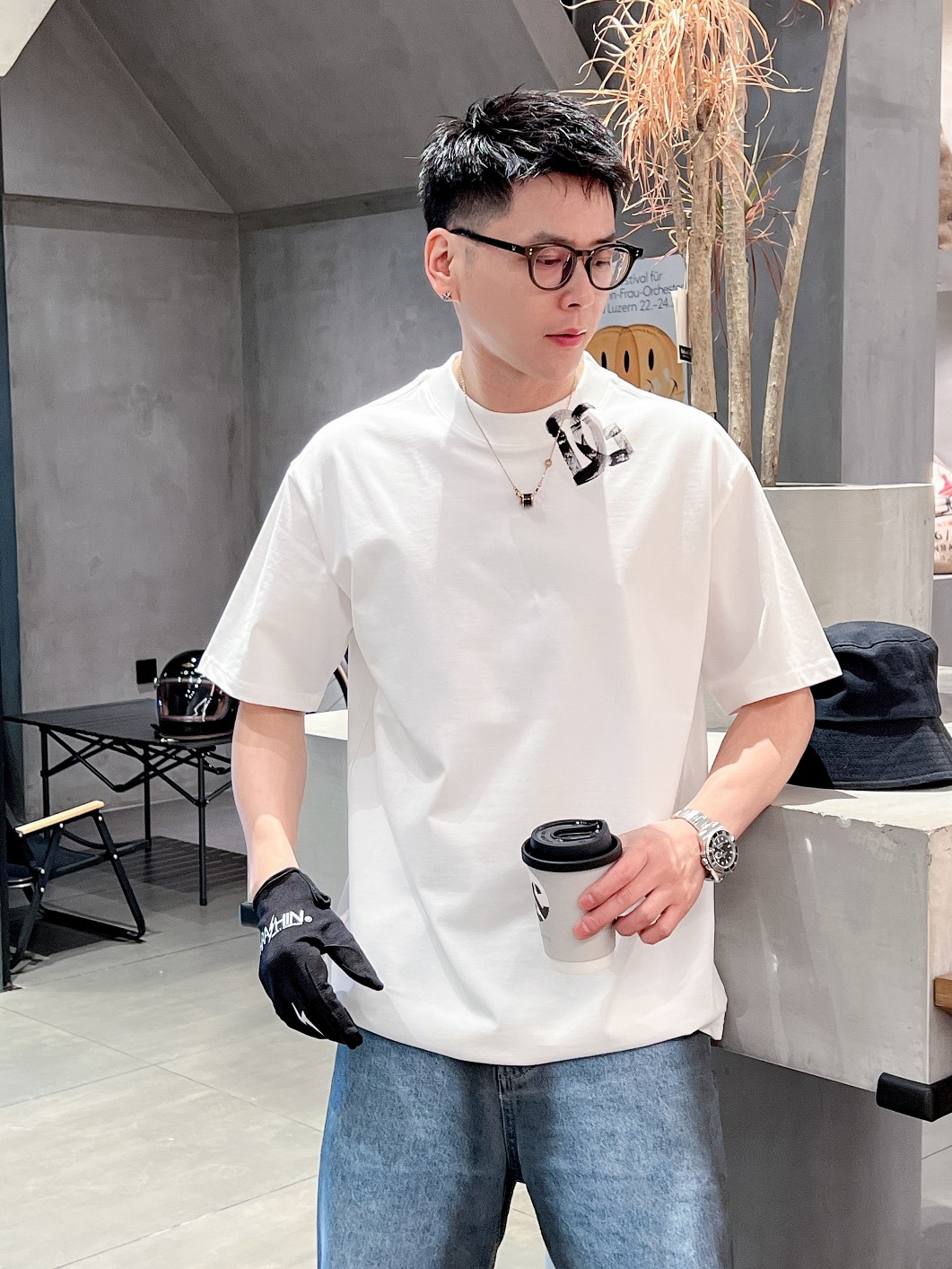 DG * 𝟐6𝐬s 春夏休闲短袖定制面料 品牌经典LOGO 工艺精致 休闲百搭 【𝐒𝐢𝐳𝐞：码数】 S-