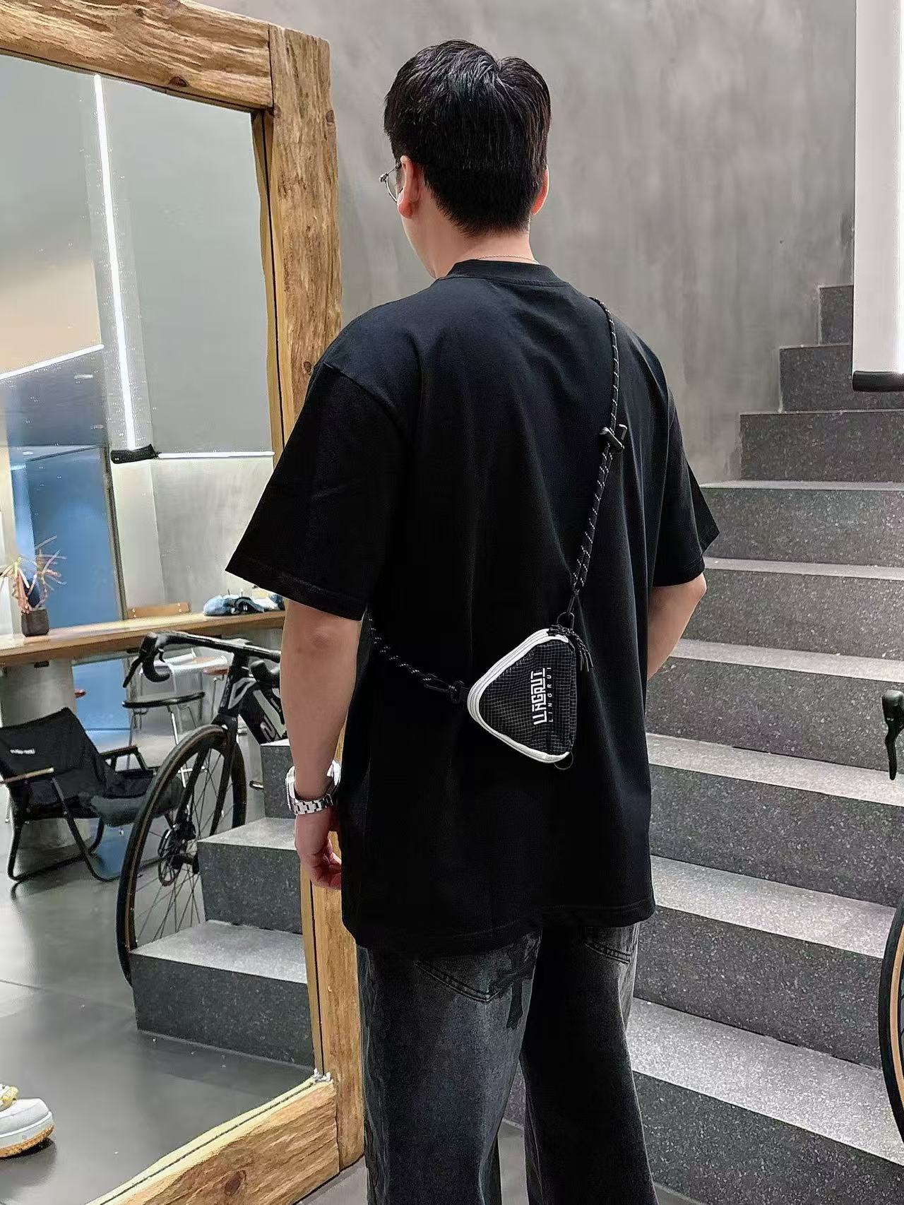 克罗心 * 𝟐6𝐬s 春夏休闲短袖定制面料 品牌经典LOGO 工艺精致 休闲百搭 【𝐒𝐢𝐳𝐞：码数】 S