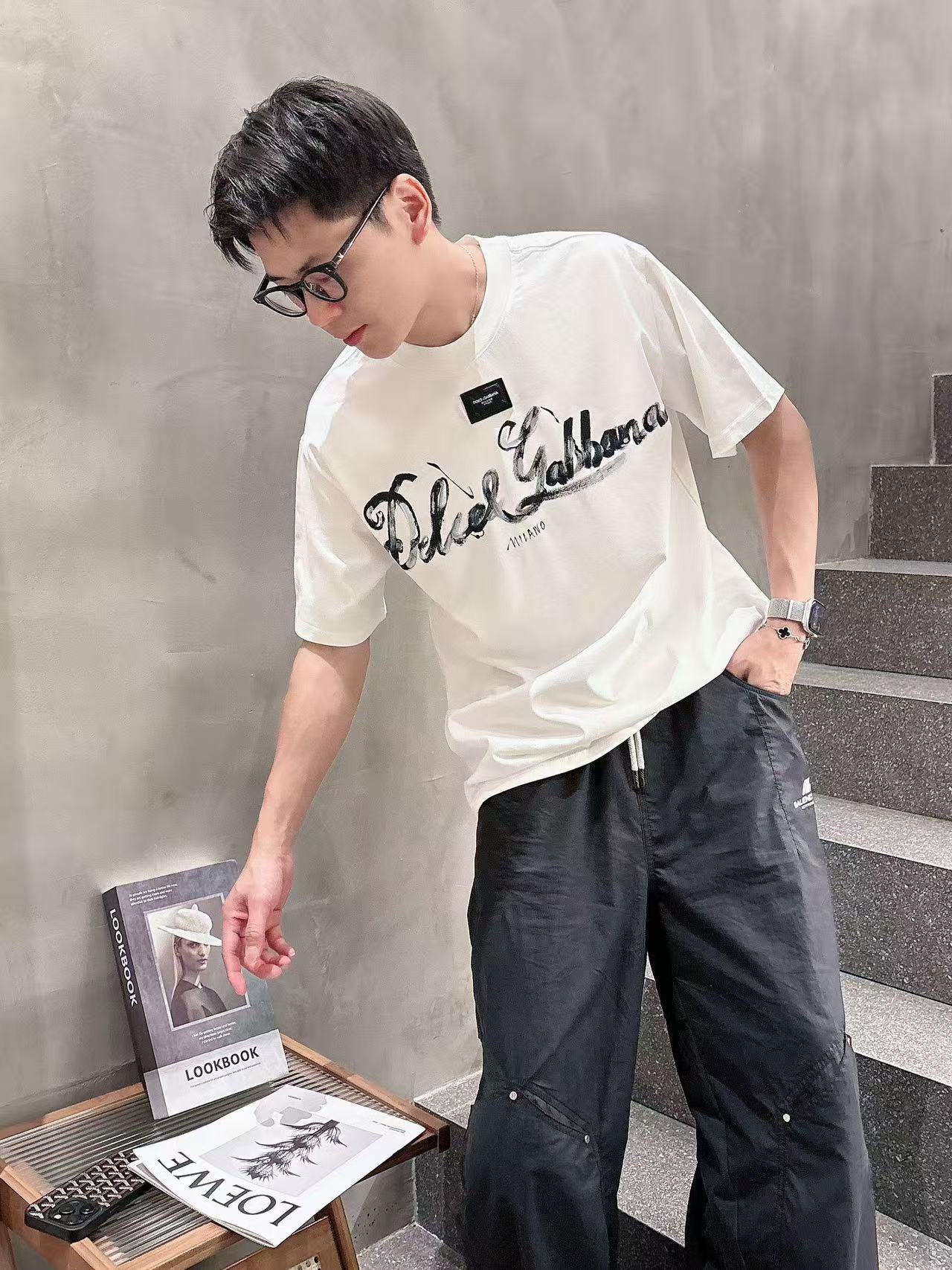 DG * 𝟐6𝐬s 春夏休闲短袖定制面料 品牌经典LOGO 工艺精致 休闲百搭 【𝐒𝐢𝐳𝐞：码数】 S-