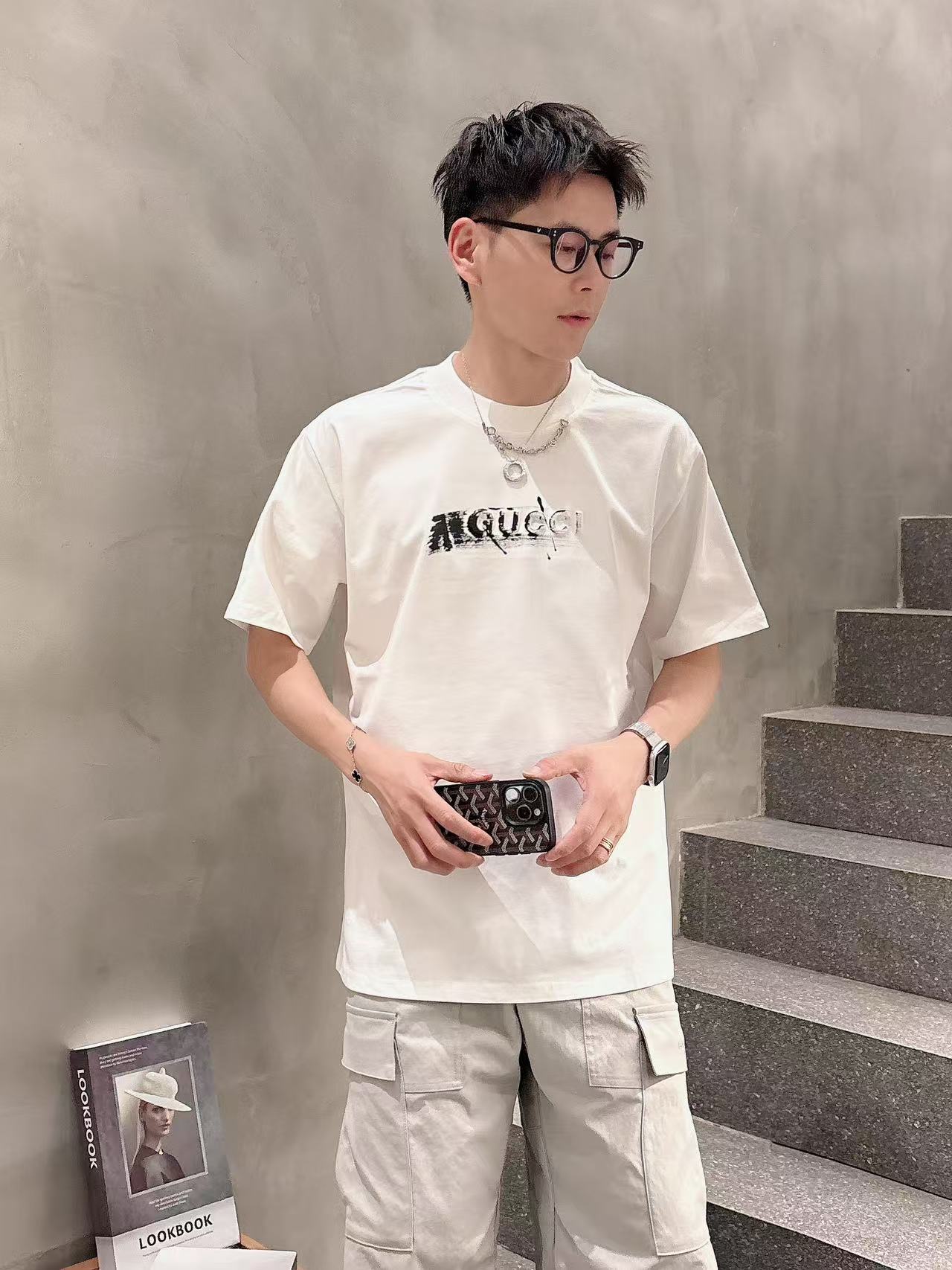 古驰 * 𝟐6𝐬s 春夏休闲短袖定制面料 品牌经典LOGO 工艺精致 休闲百搭 【𝐒𝐢𝐳𝐞：码数】 S-