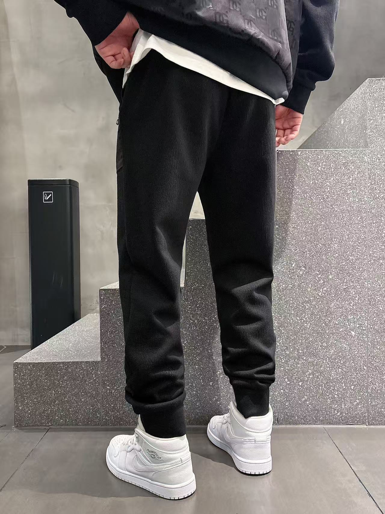 DG* 𝟐5𝐬s 秋冬新款 时尚休闲套装 品牌经典LOGO ，舒适度极好，手触感强烈。辨识度极高 定制进