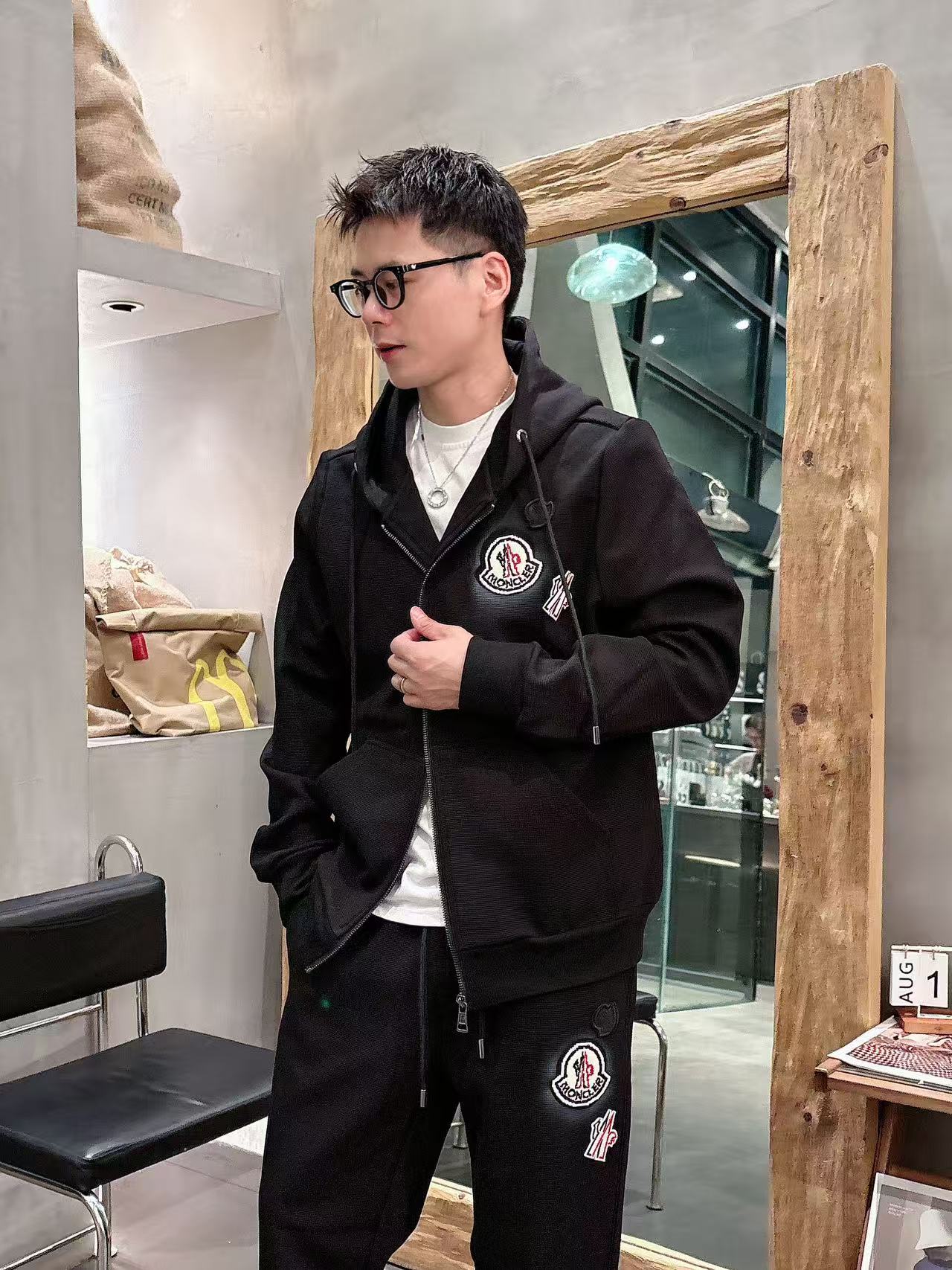 . 357552_420 357552_420 357552_420 357552_420