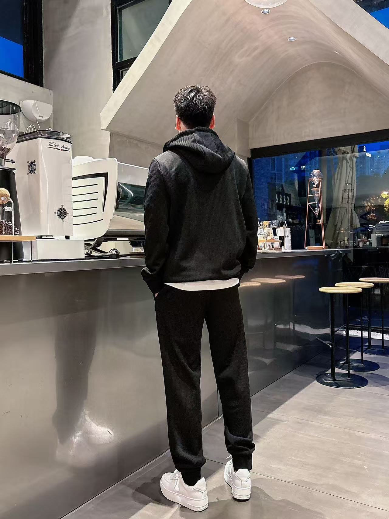 普拉达* 𝟐5𝐬s 秋冬新款 时尚休闲套装 品牌经典LOGO ，舒适度极好，手触感强烈。辨识度极高 定制