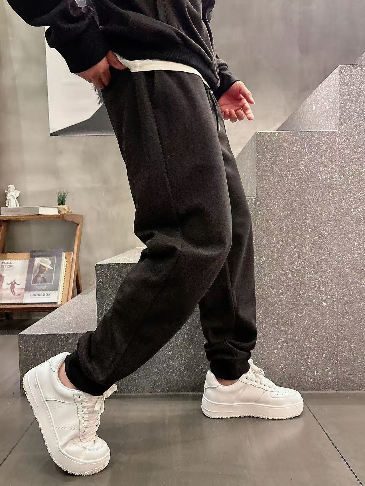 DG * 𝟐5𝐬s 秋冬新款 时尚休闲套装 品牌经典LOGO ，舒适度极好，手触感强烈。辨识度极高 定制