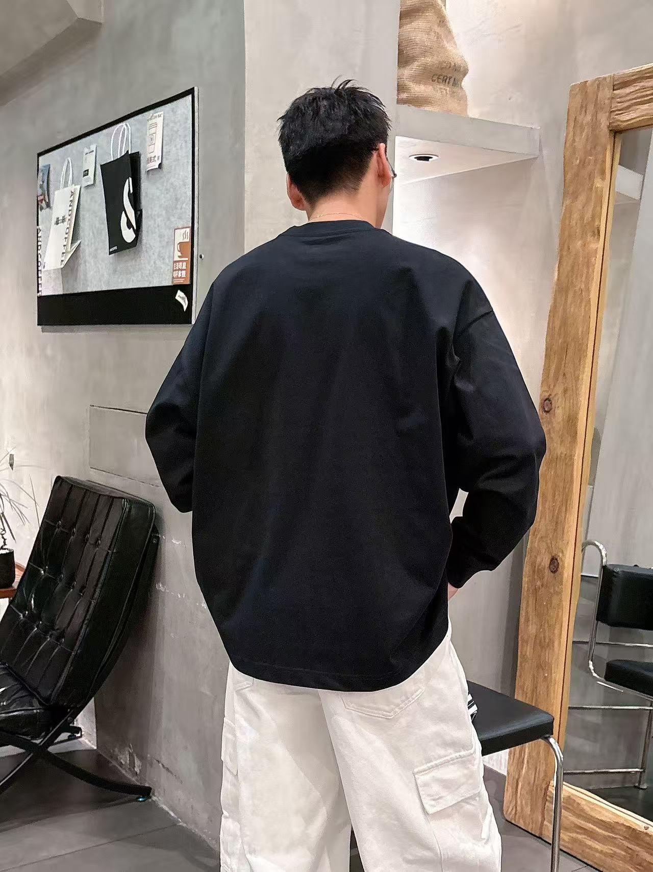 2025秋季新款 LV 手绘定制标休闲长袖 【over size宽松版型】 定制300g高支100%纯棉