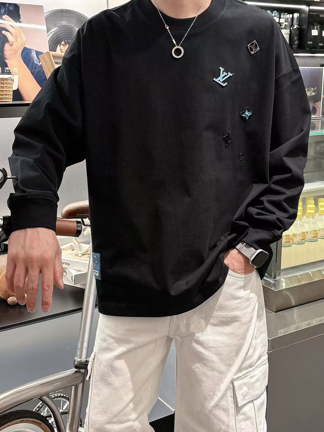 2025秋季新款 LV 手绘定制标休闲长袖 【over size宽松版型】 定制300g高支100%纯棉
