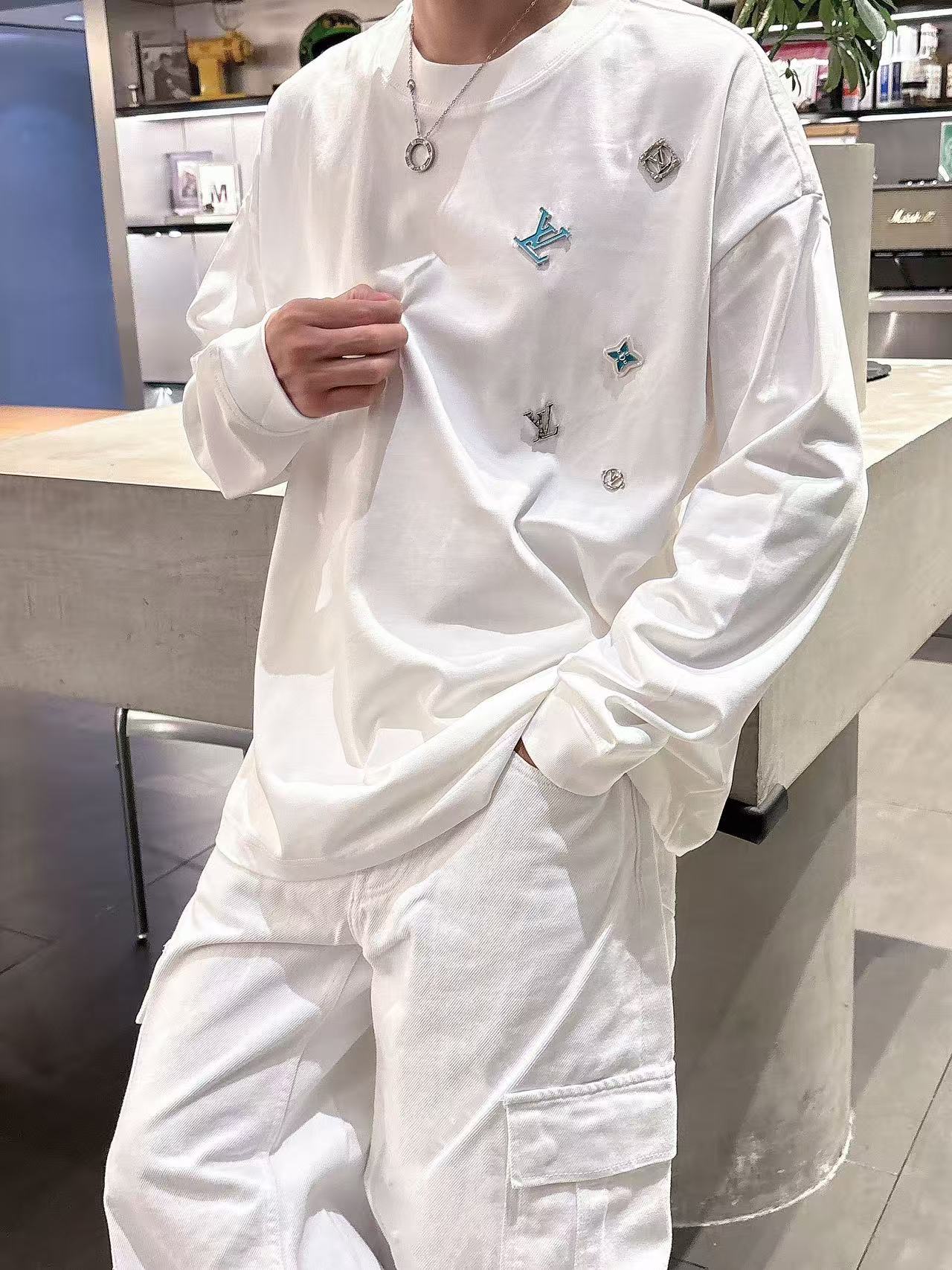 2025秋季新款 LV 手绘定制标休闲长袖 【over size宽松版型】 定制300g高支100%纯棉